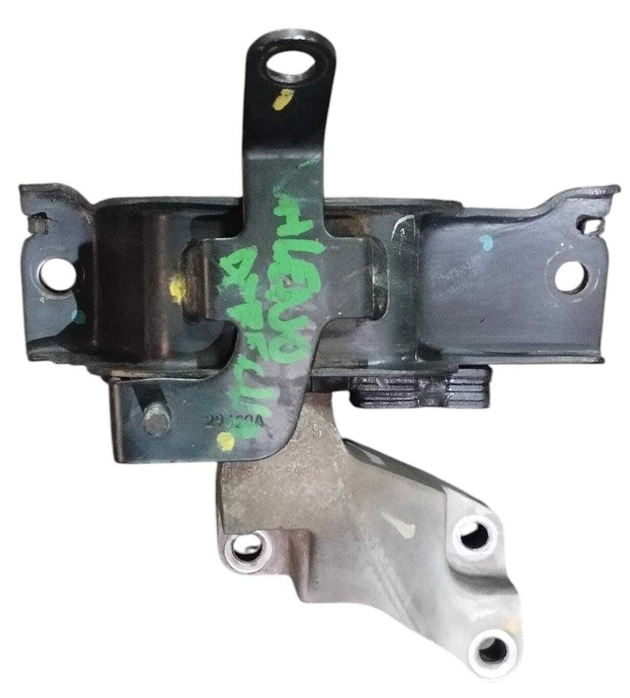 SOPORTE IZQUIERDO MOTOR Suzuki Baleno 2021