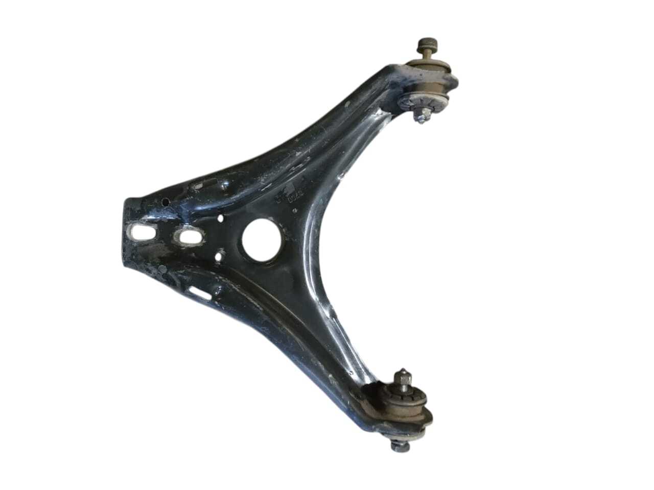 BANDEJA SUSPENSION DELANTERA Volkswagen gol 2001