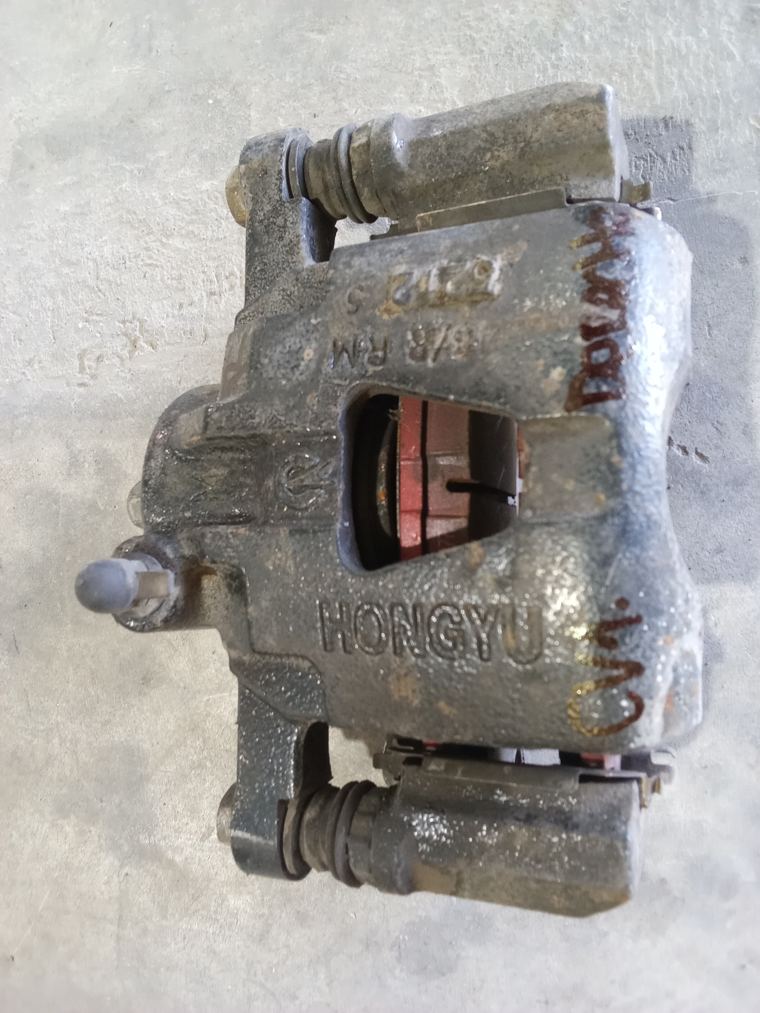 CALIPER DELANTERO DERECHO Changan CV1 2016