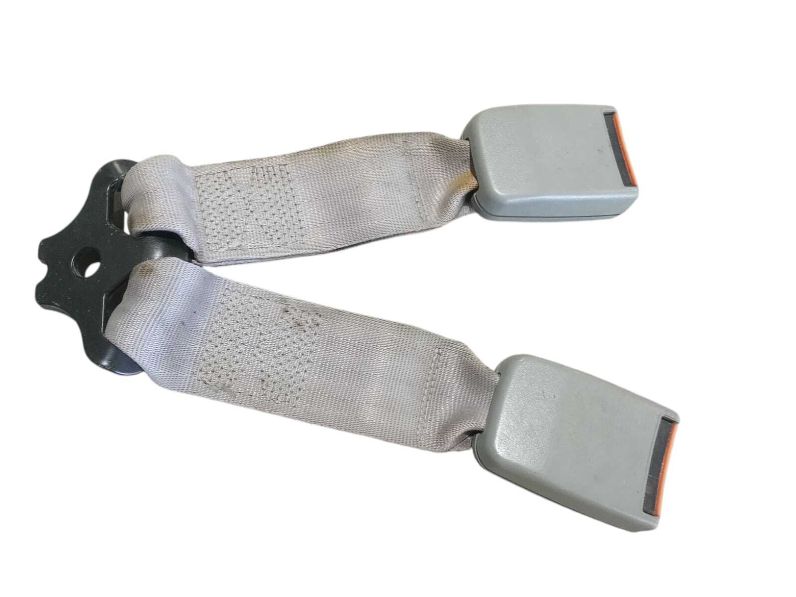 TRINQUETES TRASERO CINTURON SEGURIDAD Volkswagen gol 2001