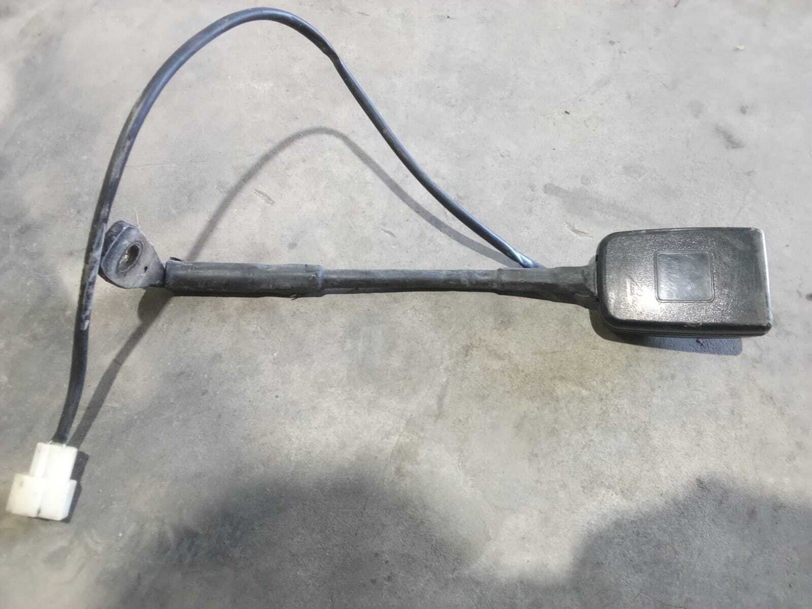 TRINQUETE CINTURON DE SEGURIDAD PILOTO Changan CV1 2016