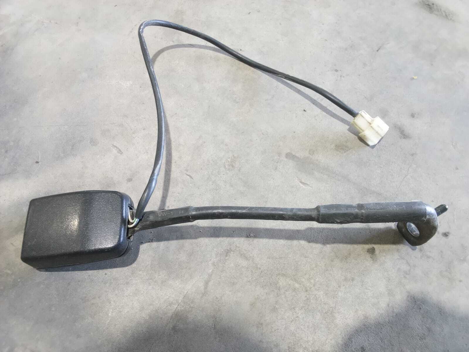 TRINQUETE CINTURON DE SEGURIDAD PILOTO Changan CV1 2016