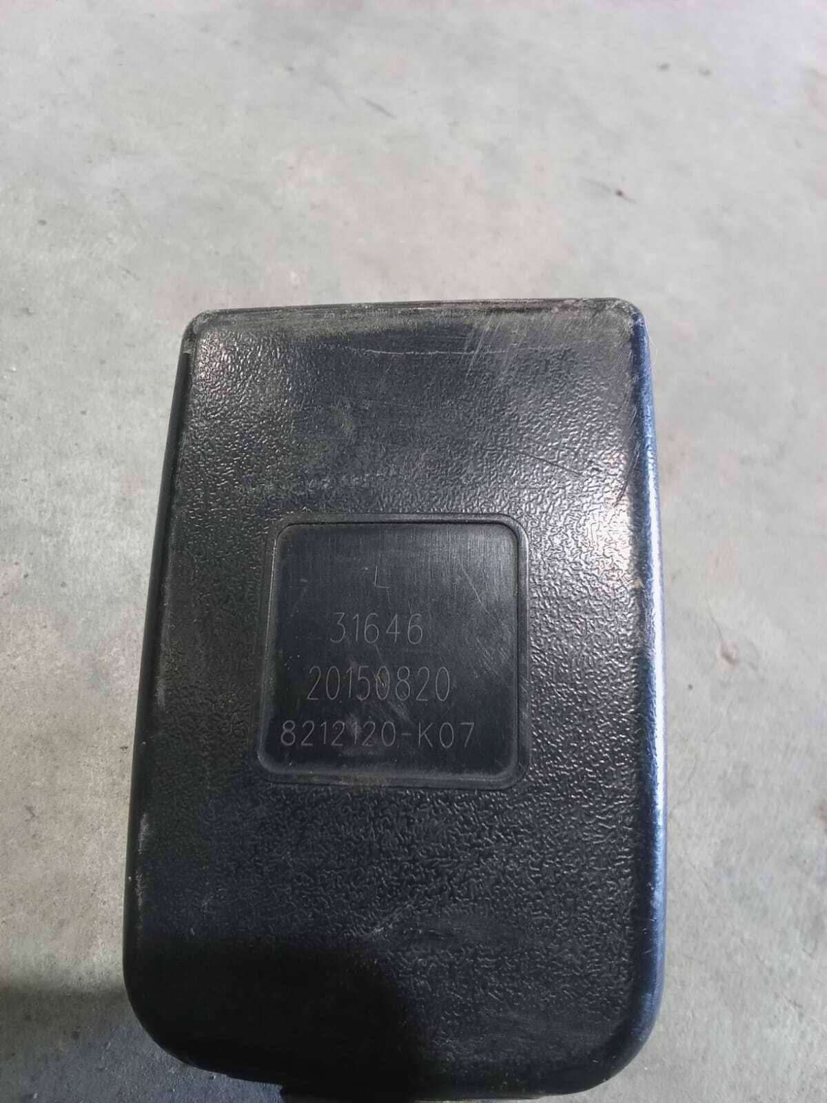 TRINQUETE CINTURON DE SEGURIDAD PILOTO Changan CV1 2016