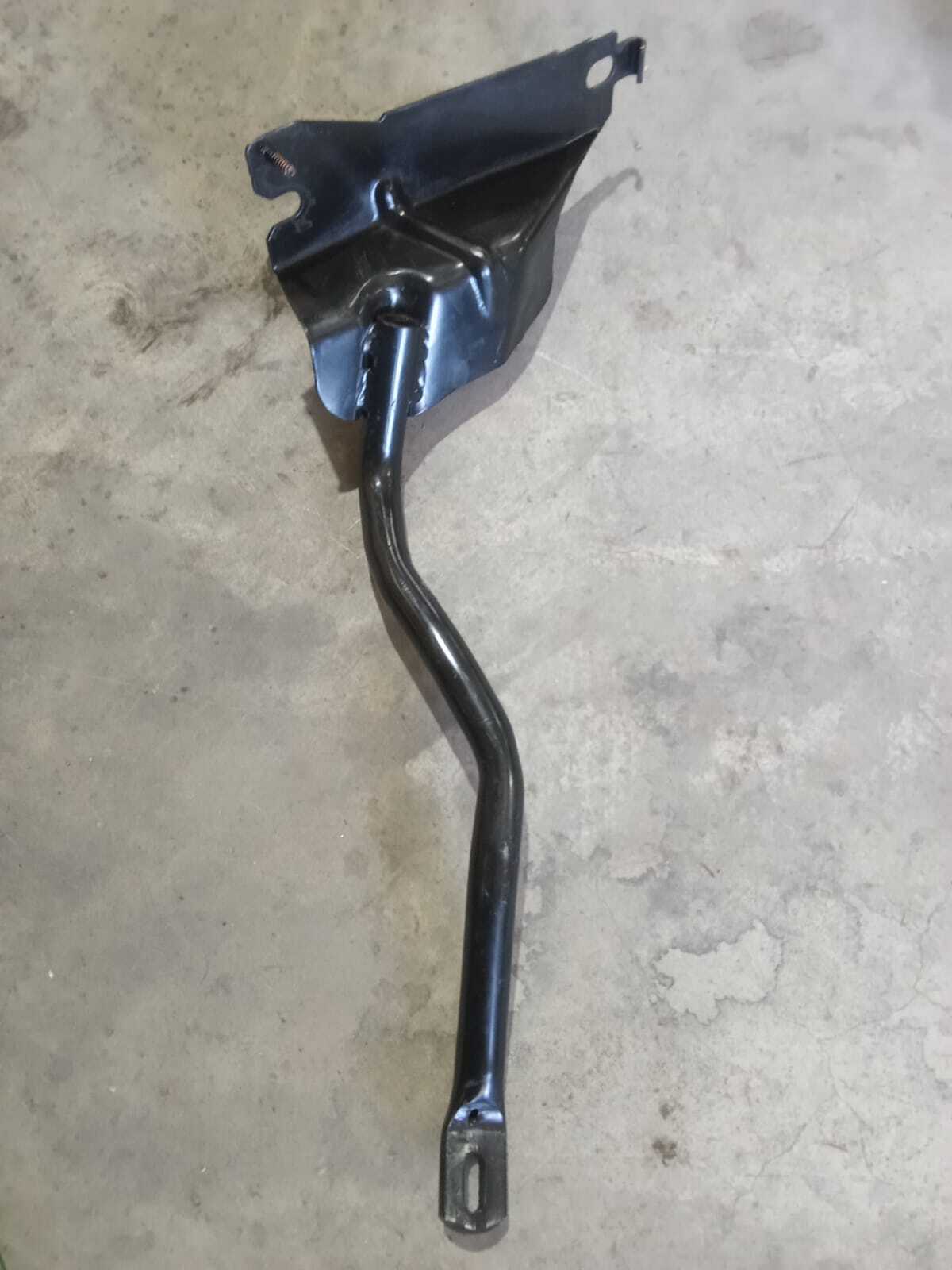 SOPORTE Renault Megane 2000