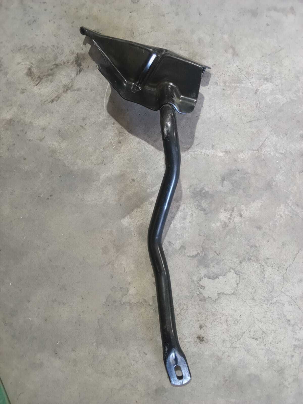 SOPORTE Renault Megane 2000