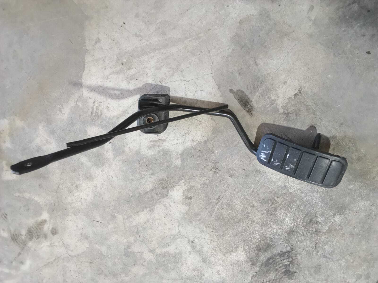 PEDAL DE ACELERADOR Renault Megane 2000