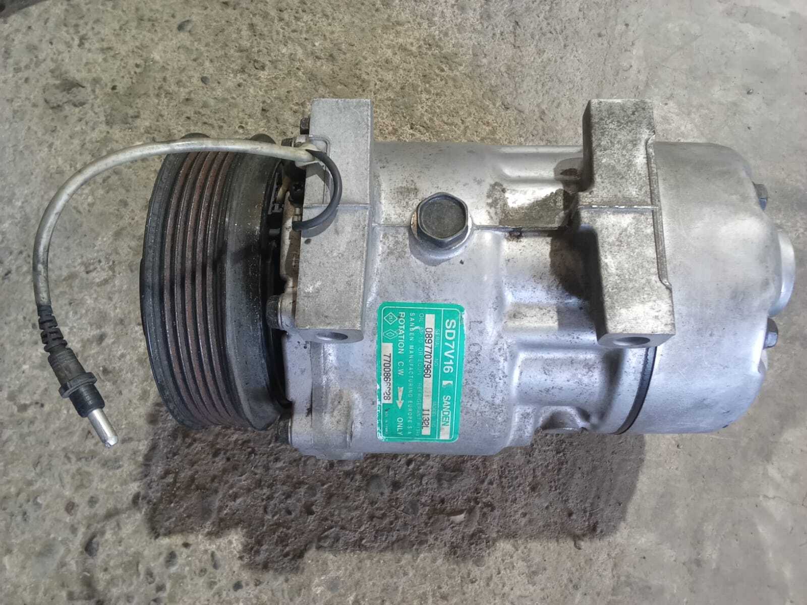 COMPRESOR A/C Renault Megane 2000