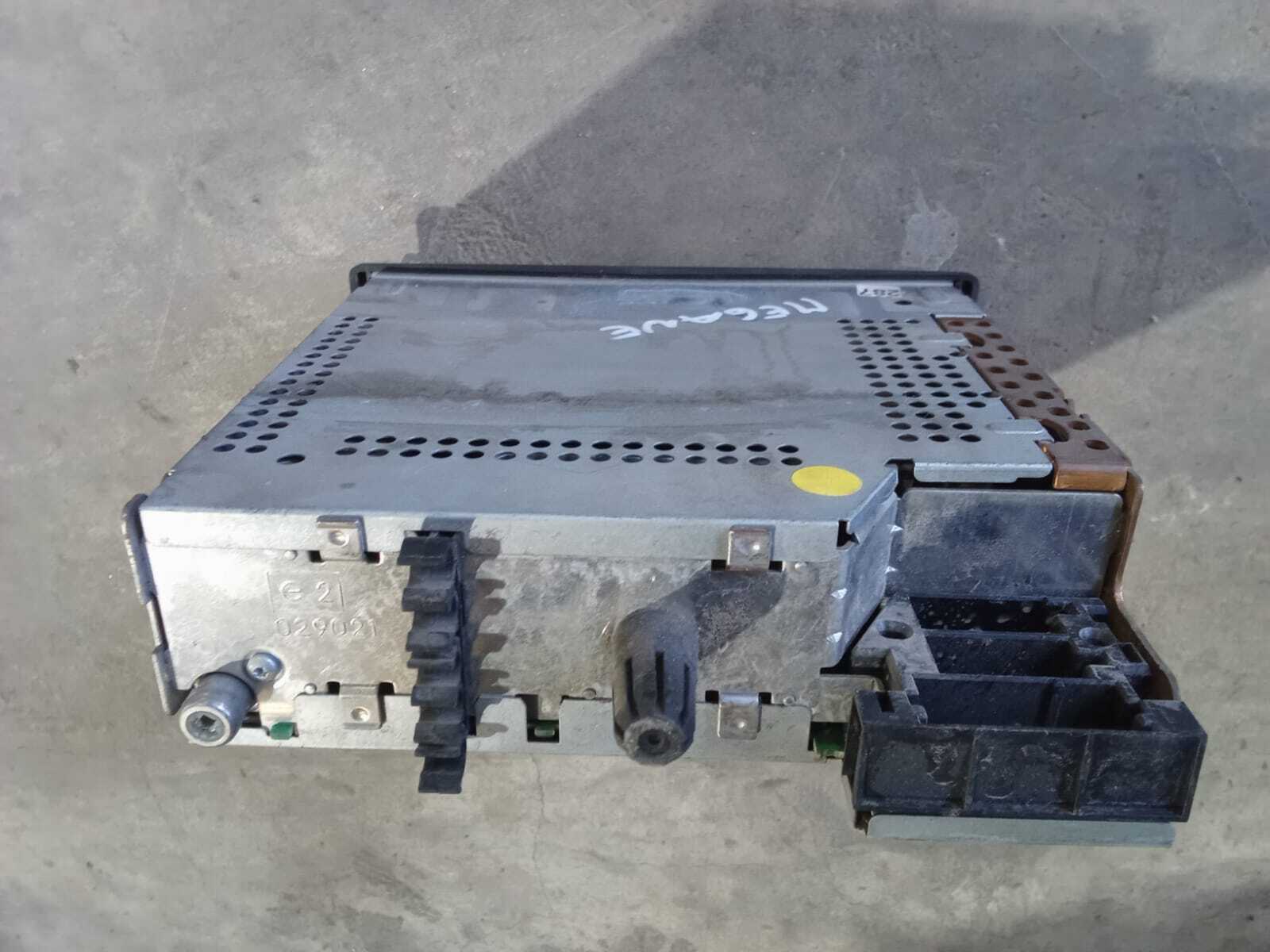 RADIO Renault Megane 2000
