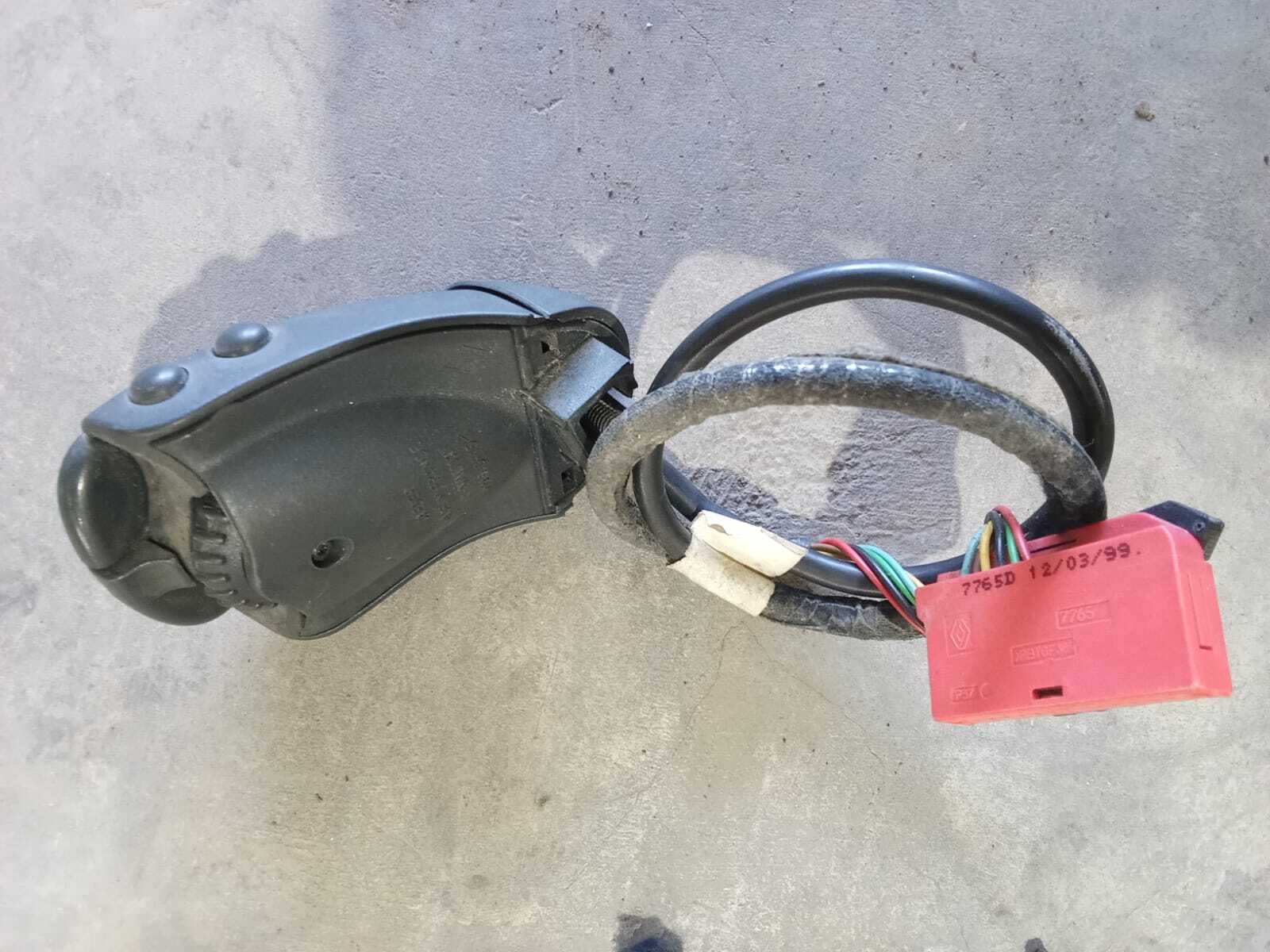 MANDO RADIO Renault Megane 2000