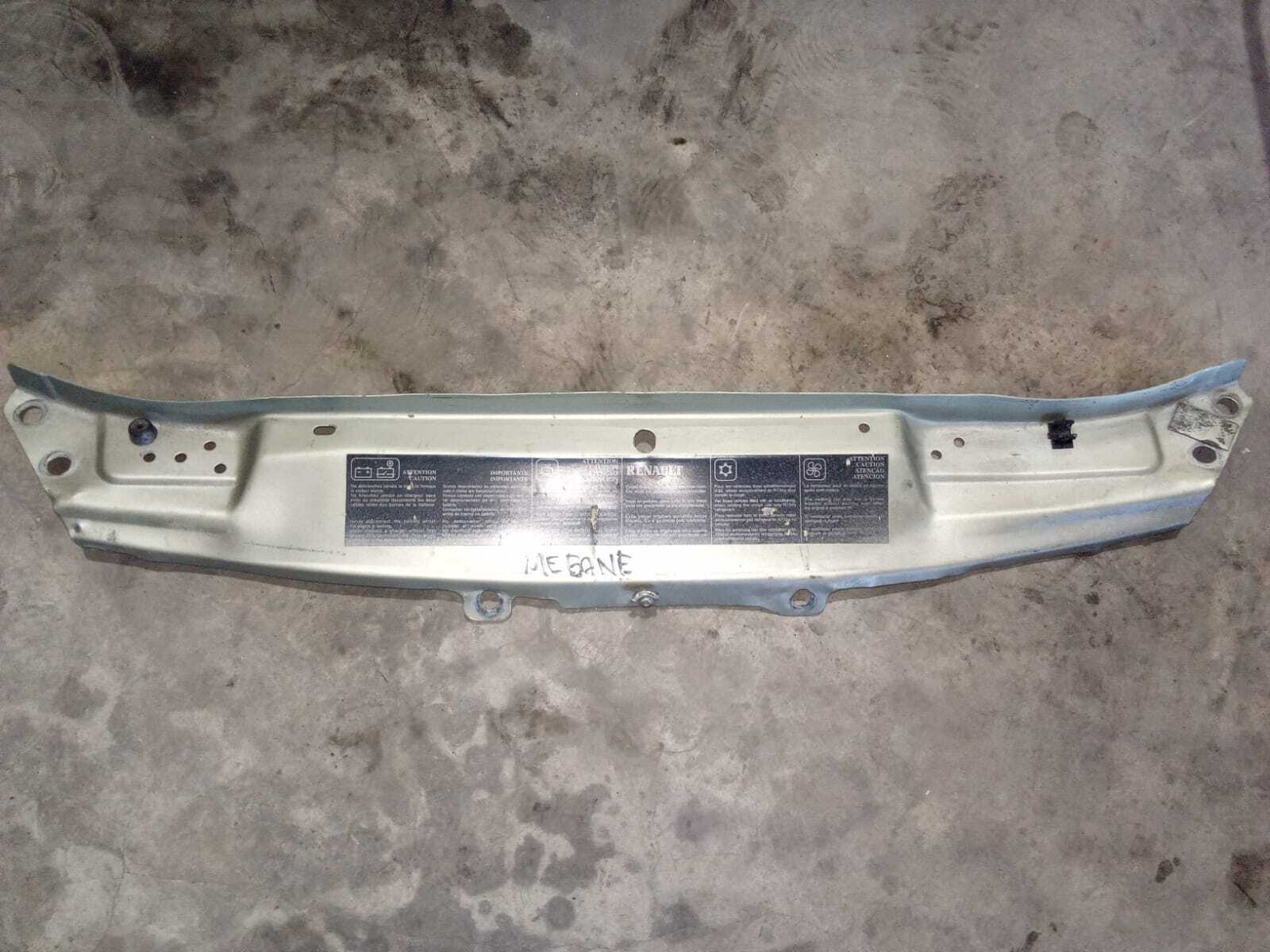 FRONTAL SUPERIOR Renault Megane 2000