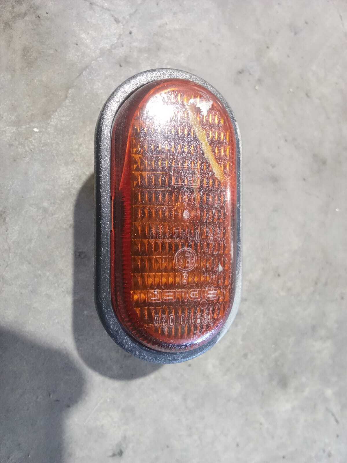 LUZ INTERMITENTE TAPABARRO DELANTERO Renault Megane 2000