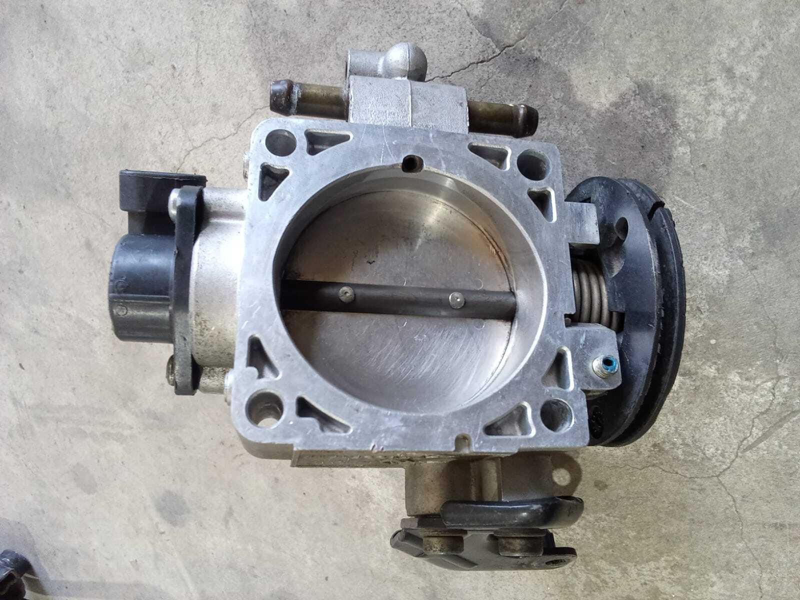 CUERPO DE ACELERACION Renault Megane 2000