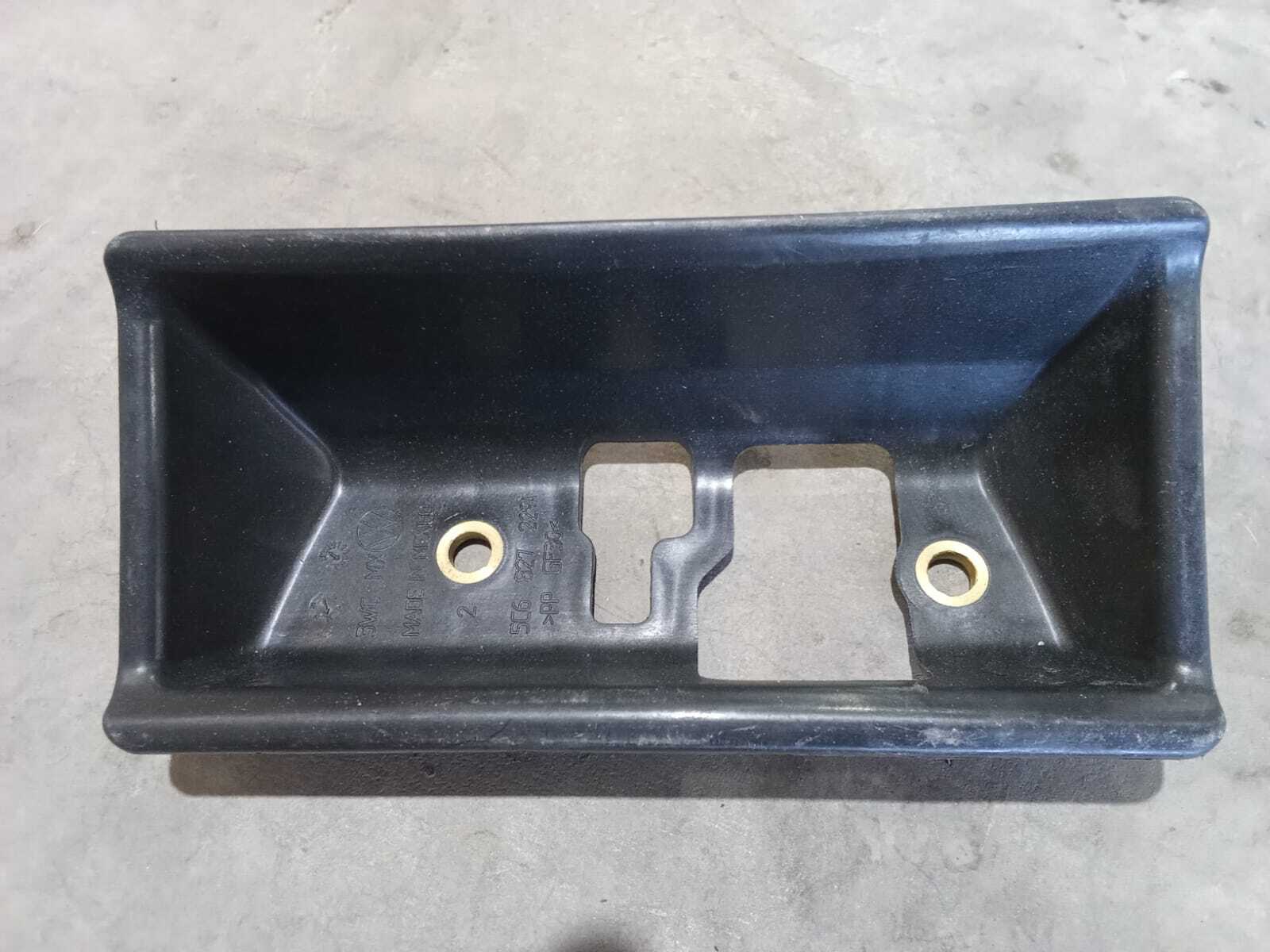 MOLDURA CHAPA TRASERA Volkswagen gol 2001