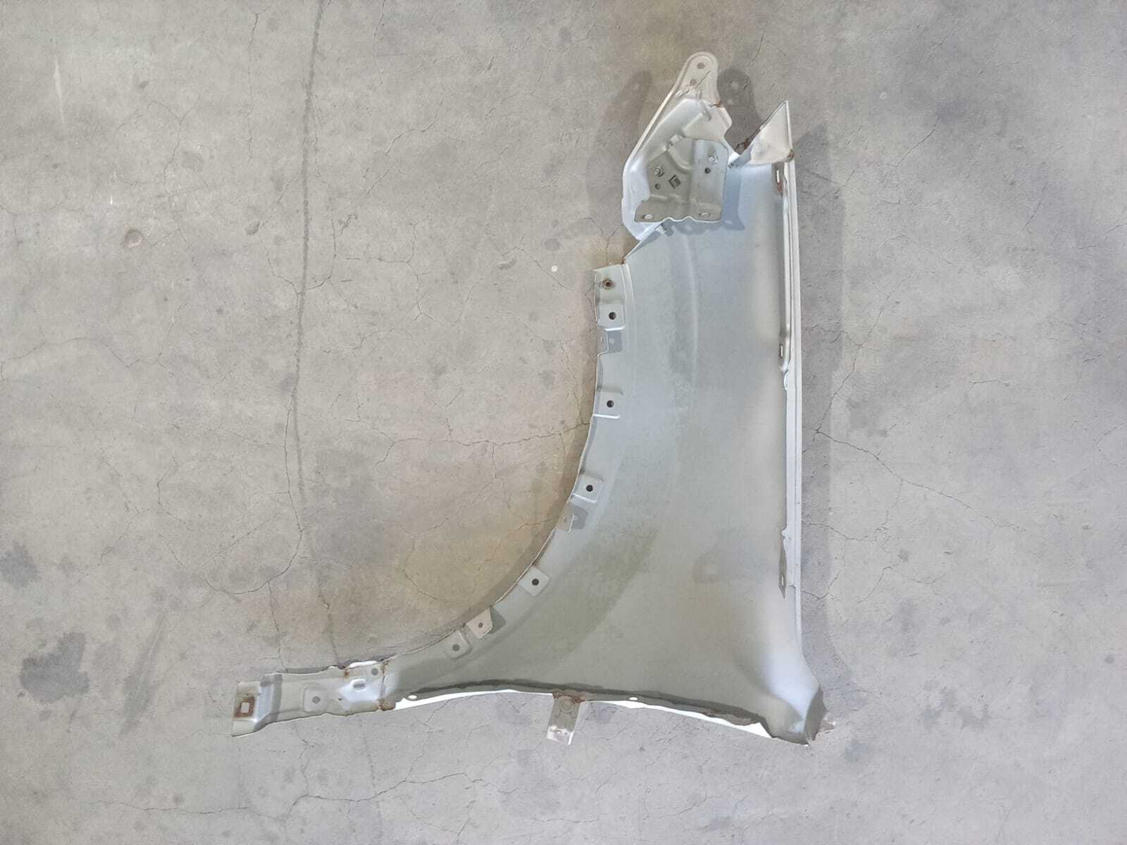 TAPABARRO DELANTERO DERECHO BRILLIANCE V3 15 2019