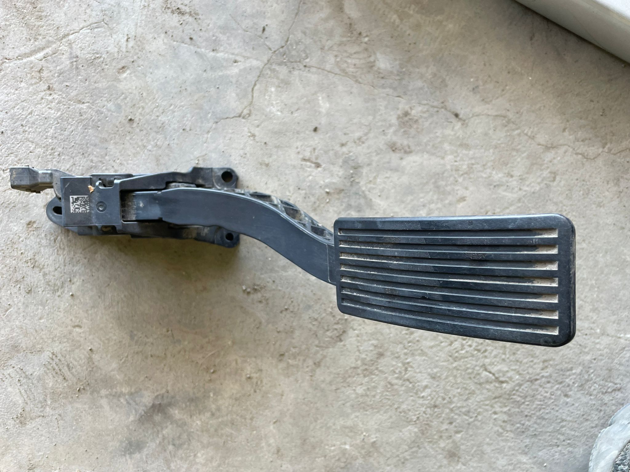 PEDAL ACELERADOR Chevrolet Captiva 2021
