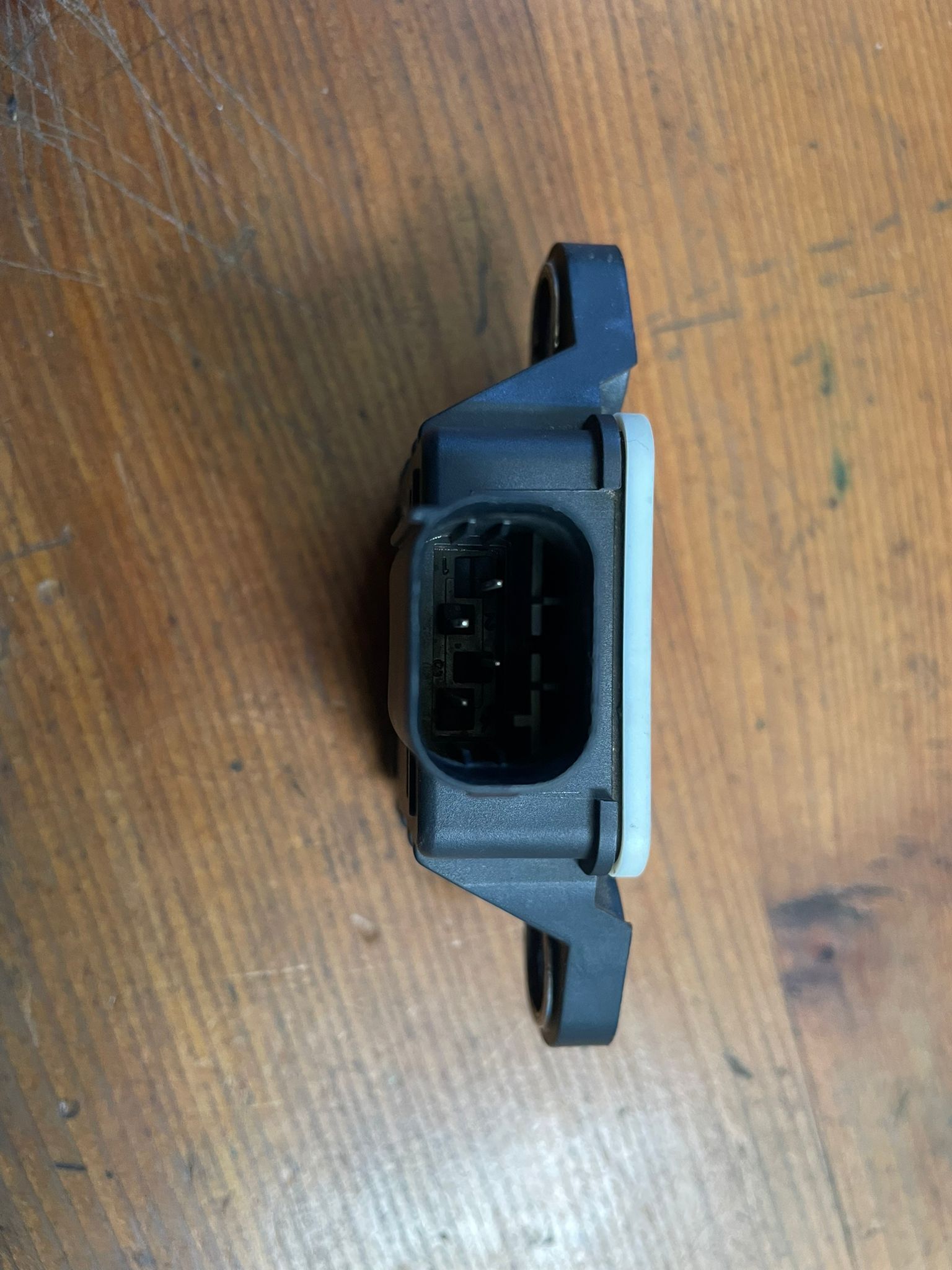 SENSOR ACELERACION Chevrolet Captiva 2021