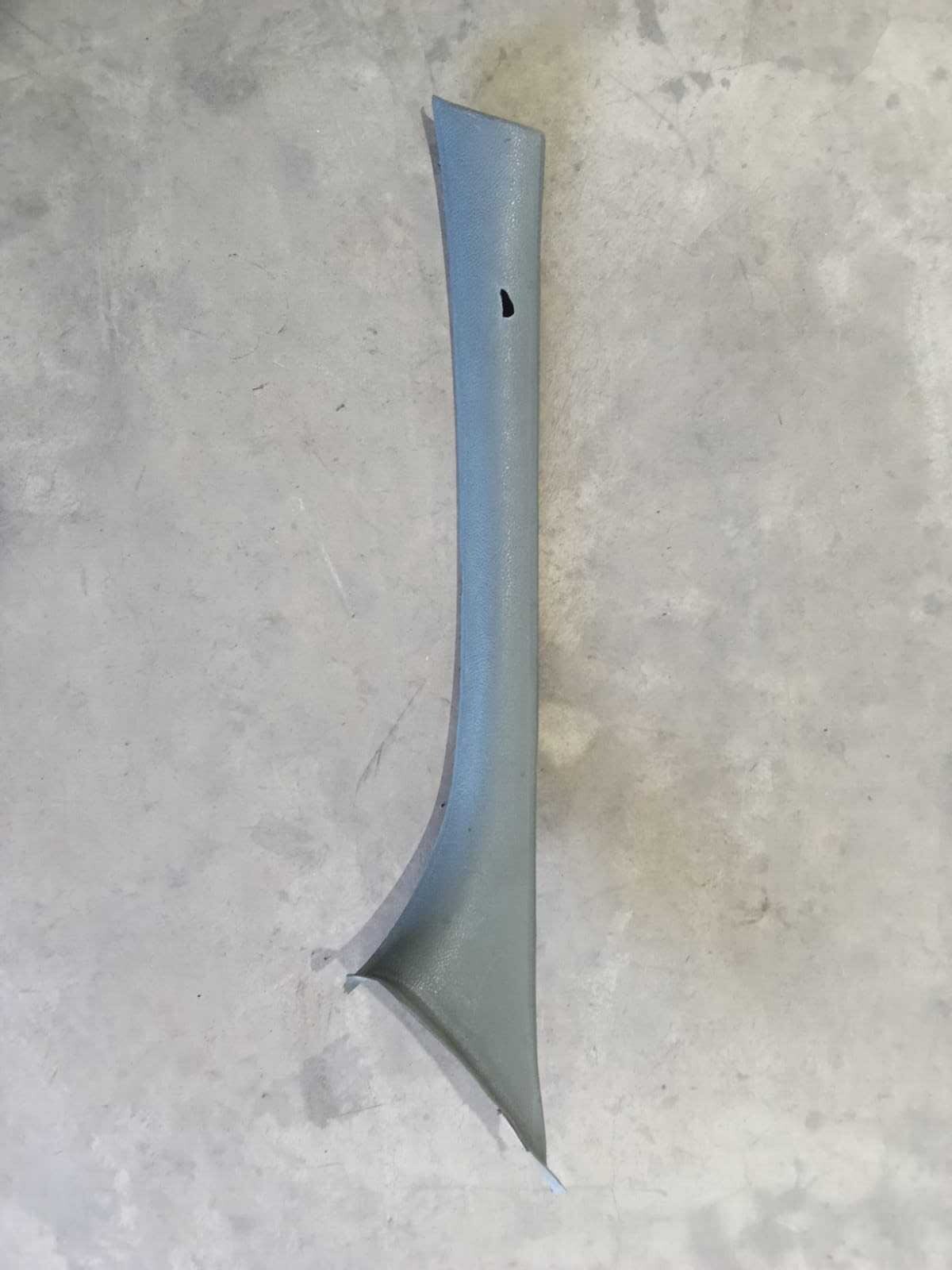 TAPIZ PILAR DELANTERO DERECHO Renault Megane 2000