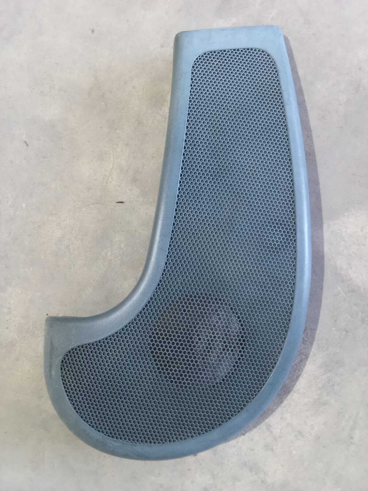 REJILLA PARLANTE TABLERO Renault Megane 2000