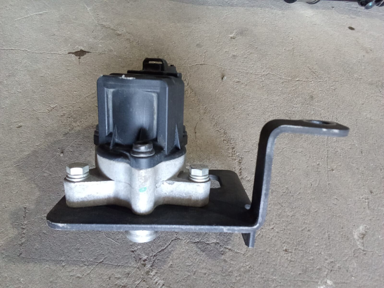 VALVULA SOLENOIDE Chevrolet Captiva 2021