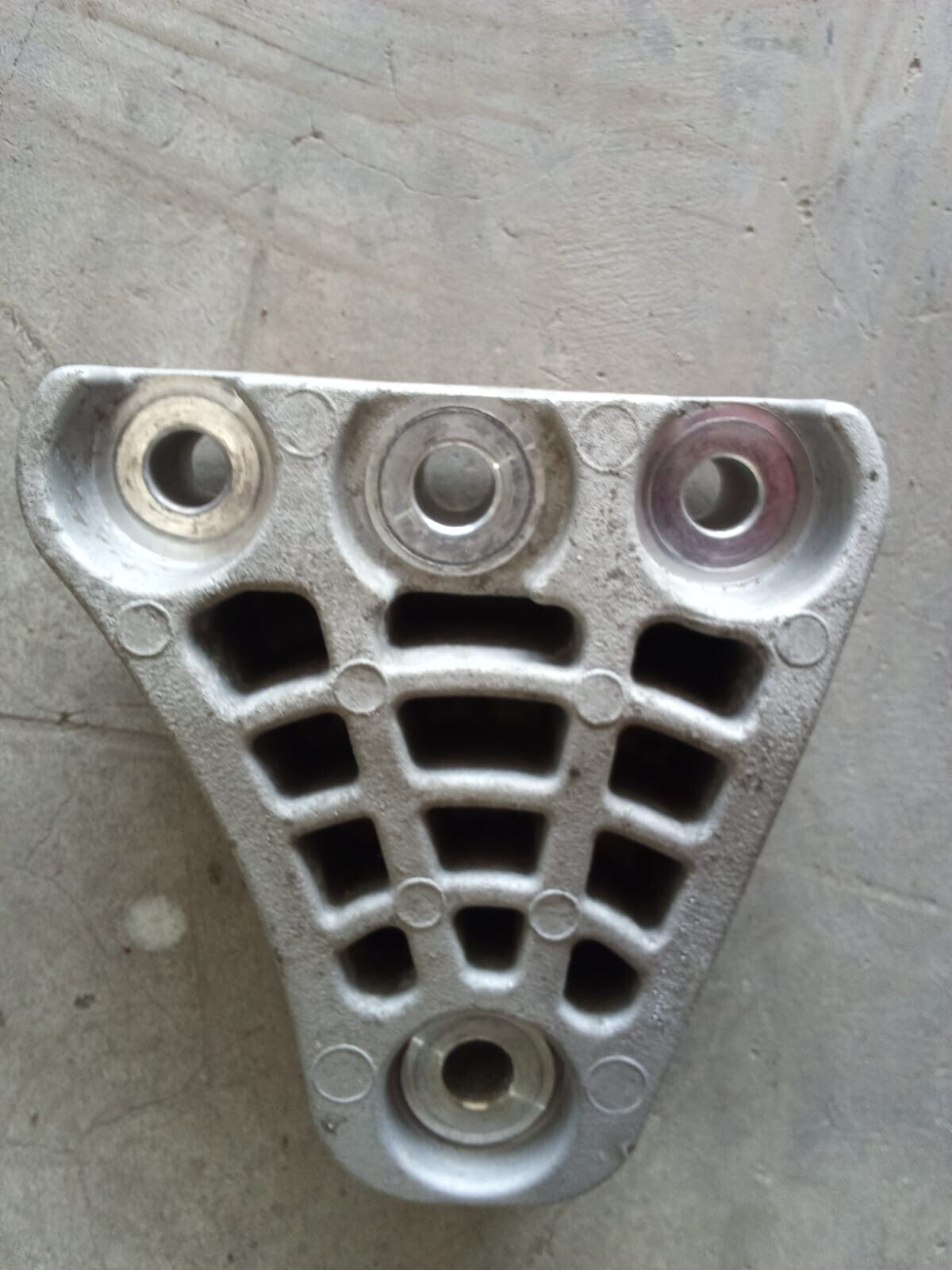 BASE SOPORTE MOTOR IZQUIERDO Chevrolet Captiva 2021
