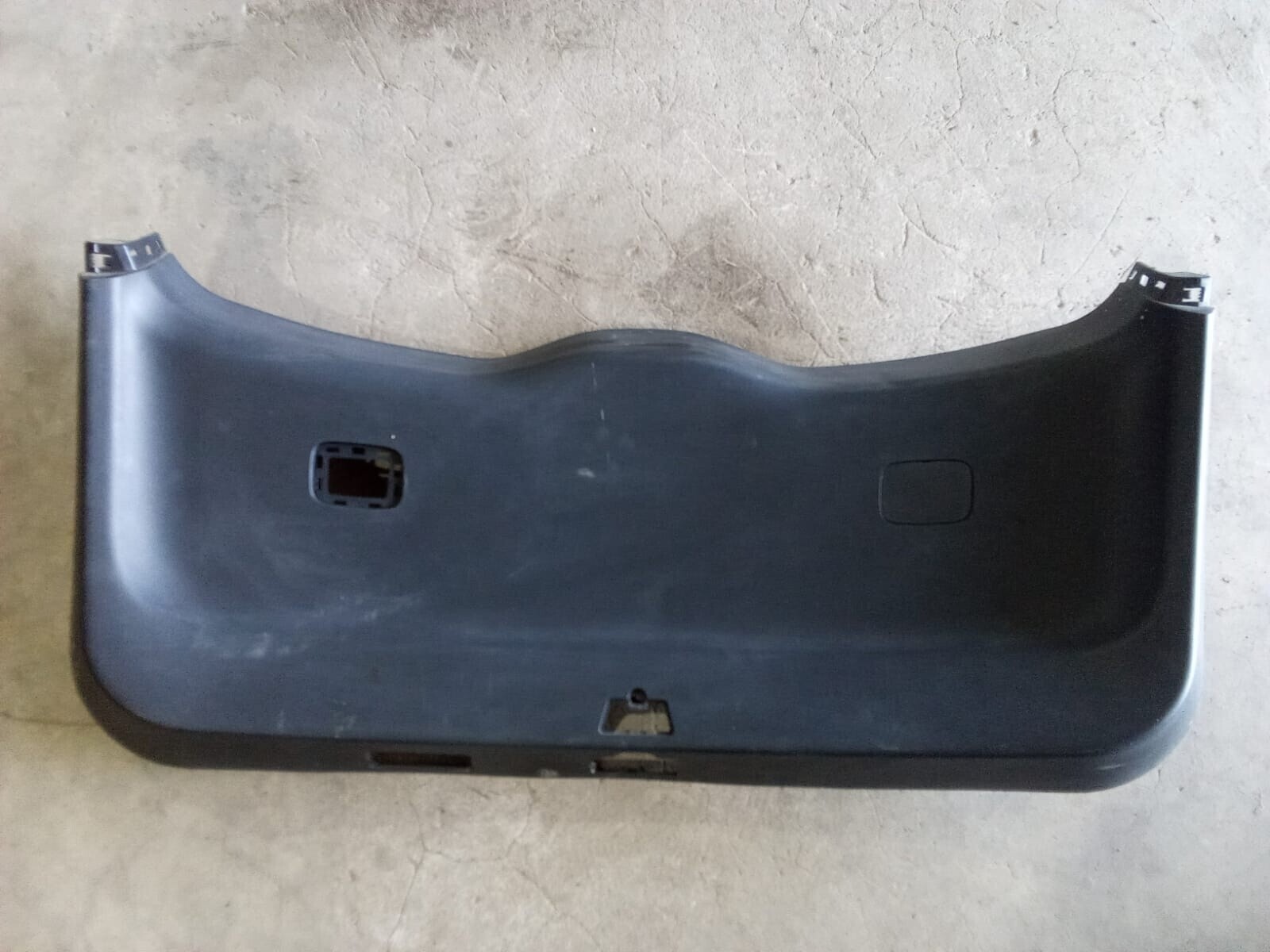 TAPIZ INFERIOR PORTALON Chevrolet Captiva 2021