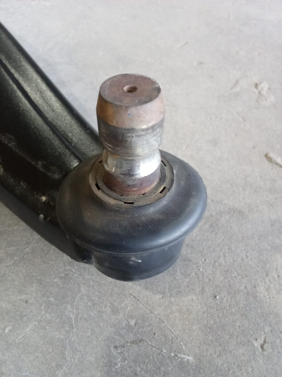 BANDEJA SUSPENCION DELANTERA DERECHA Chevrolet Captiva 2021