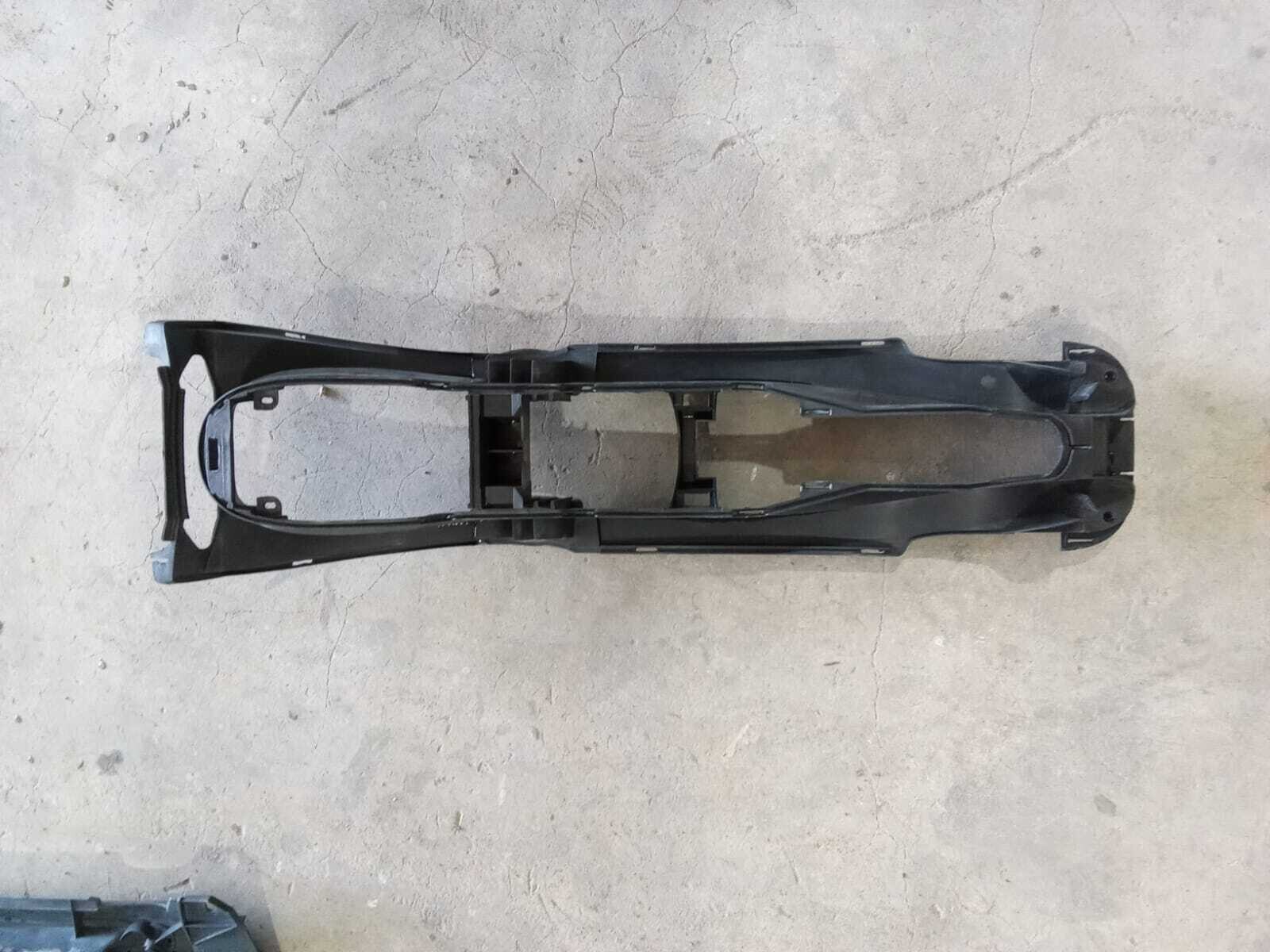 MOLDURA INTERIOR CONSOLA CENTRAL Renault Megane 2000