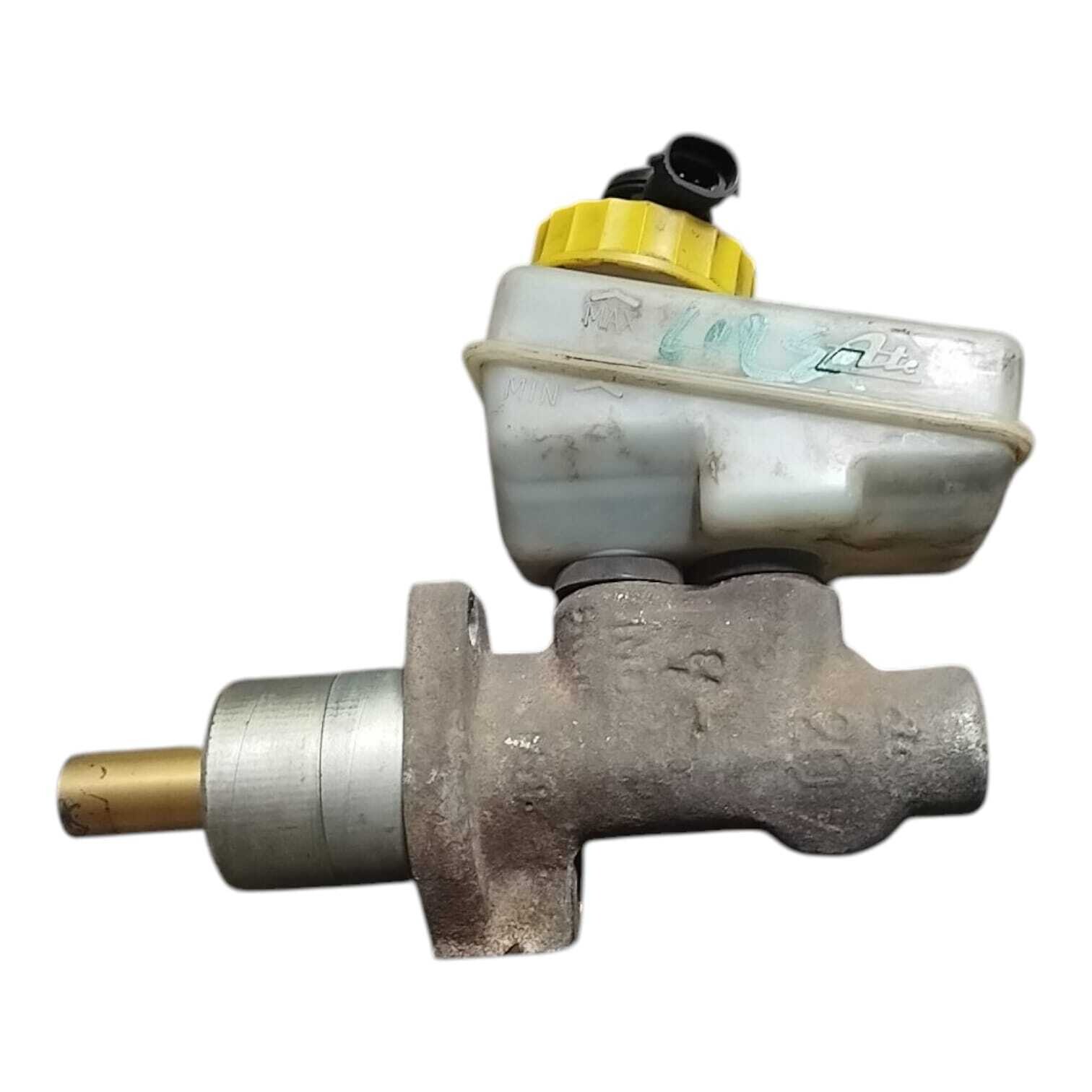 BOMBA DE FRENO Chevrolet Corsa 2001