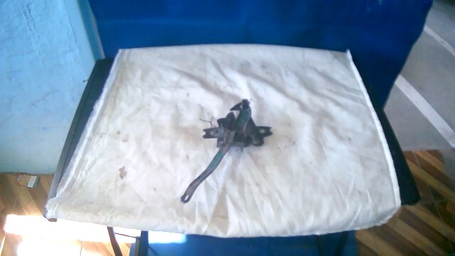 CHAPA DE CAPOT Volkswagen Polo 2002