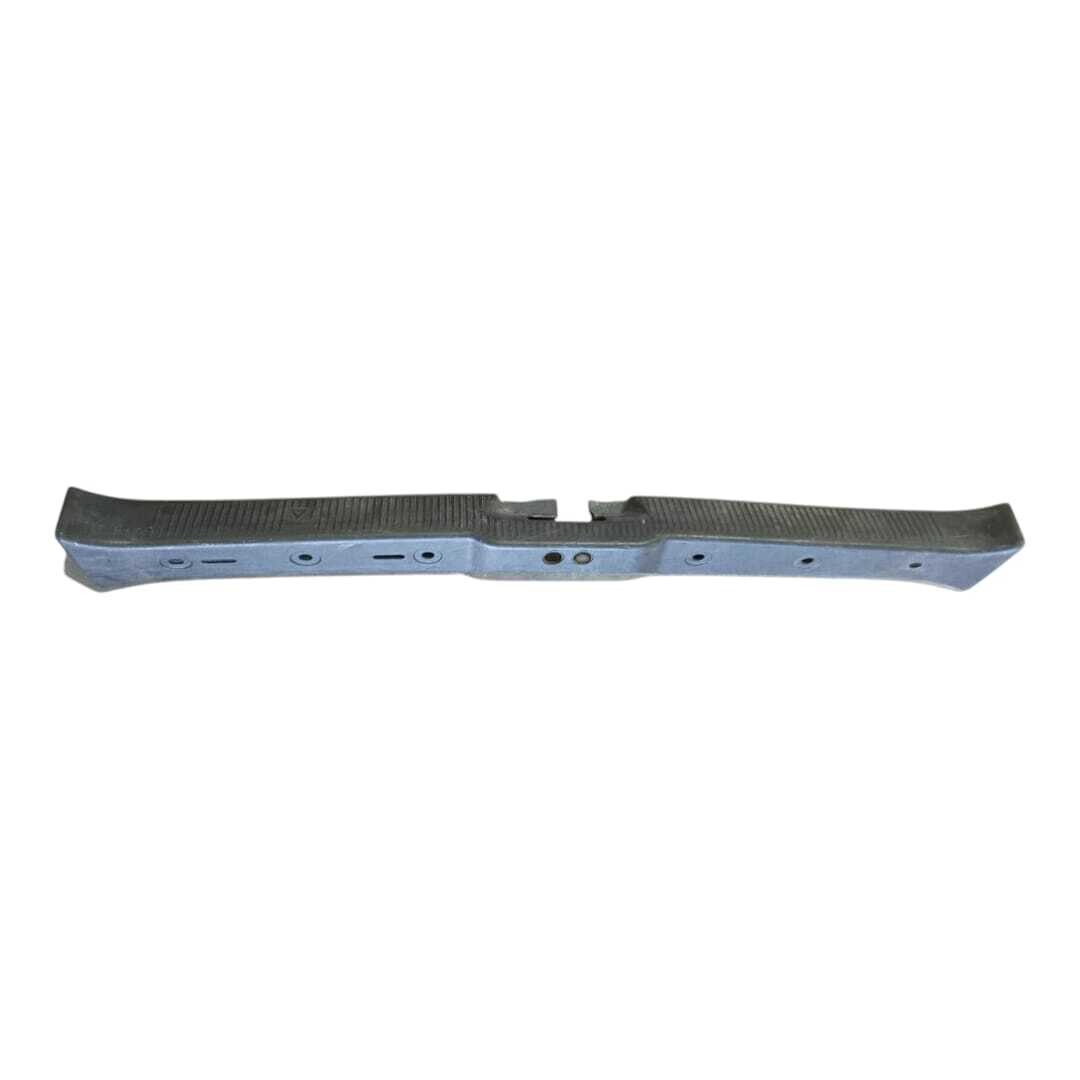 MOLDURA INFERIOR CHAPA MALETERO Volkswagen gol 2001