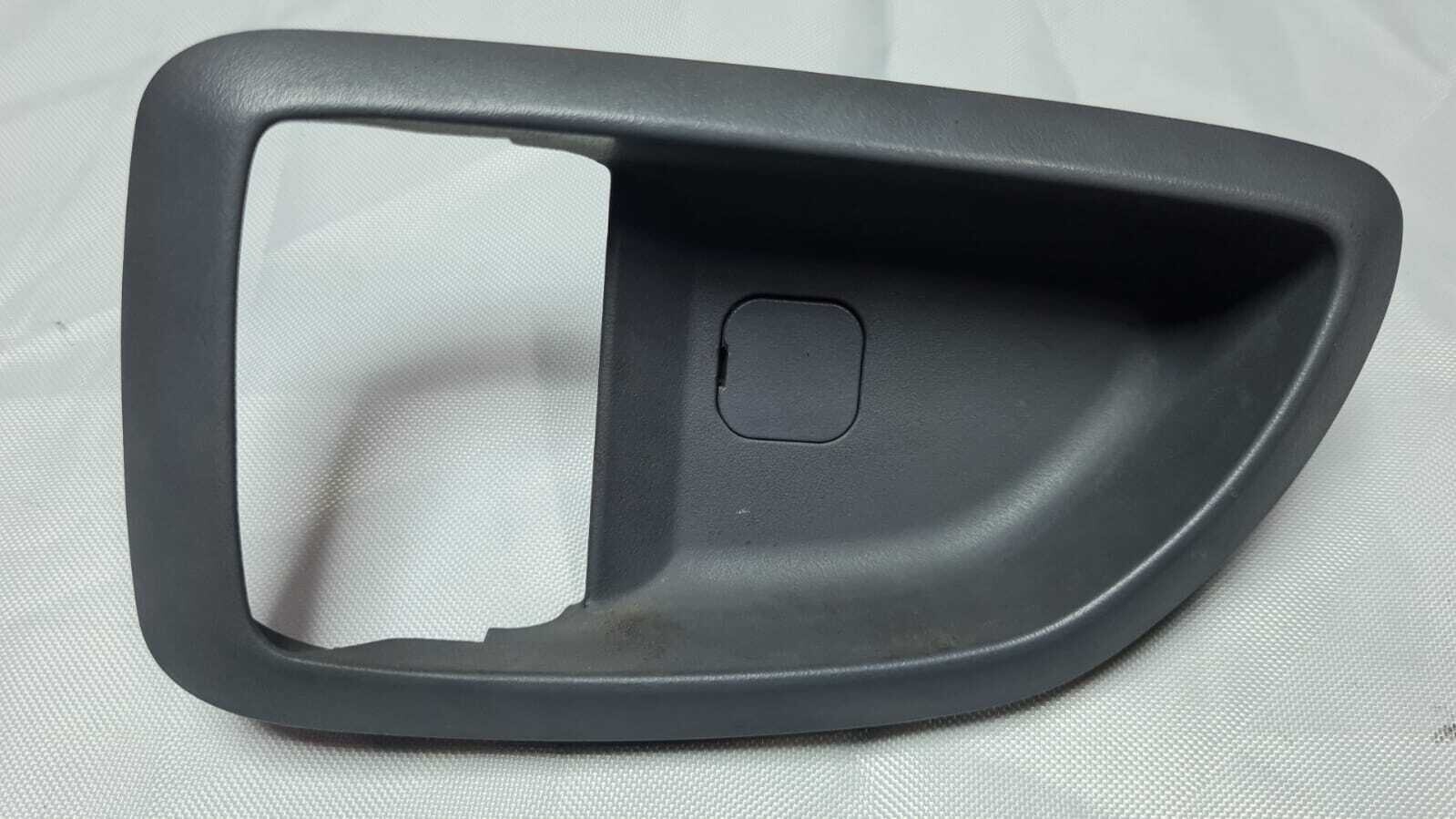 BISEL MANILLA APERTURA PUERTA TRASERA IZQUIERDA Hyundai Tucson 2007