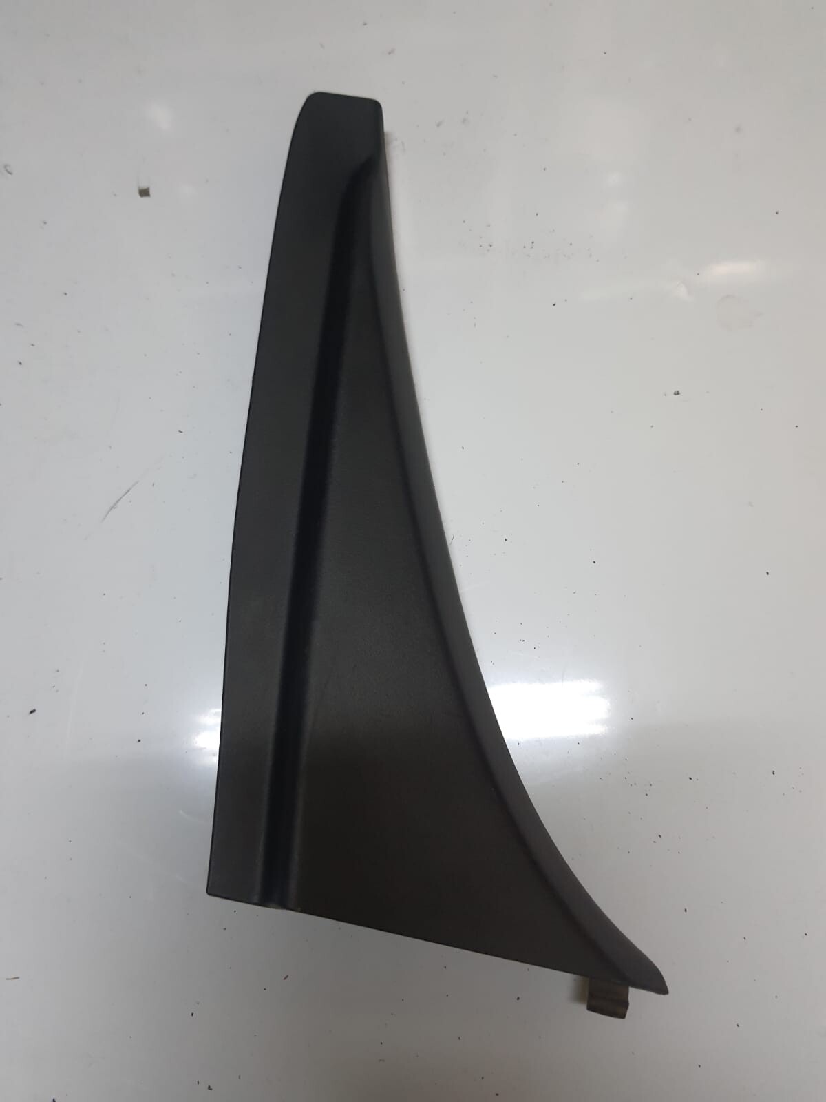 MOLDURA INTERNA PUERTA TRASERA IZQUIERDA Suzuki Alto 2015