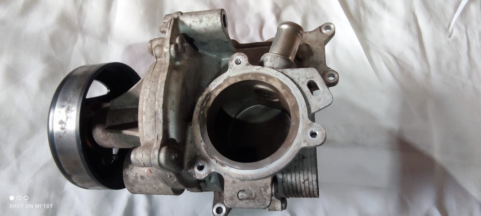 BOMBA DE AGUA Chevrolet onix turbo 2021