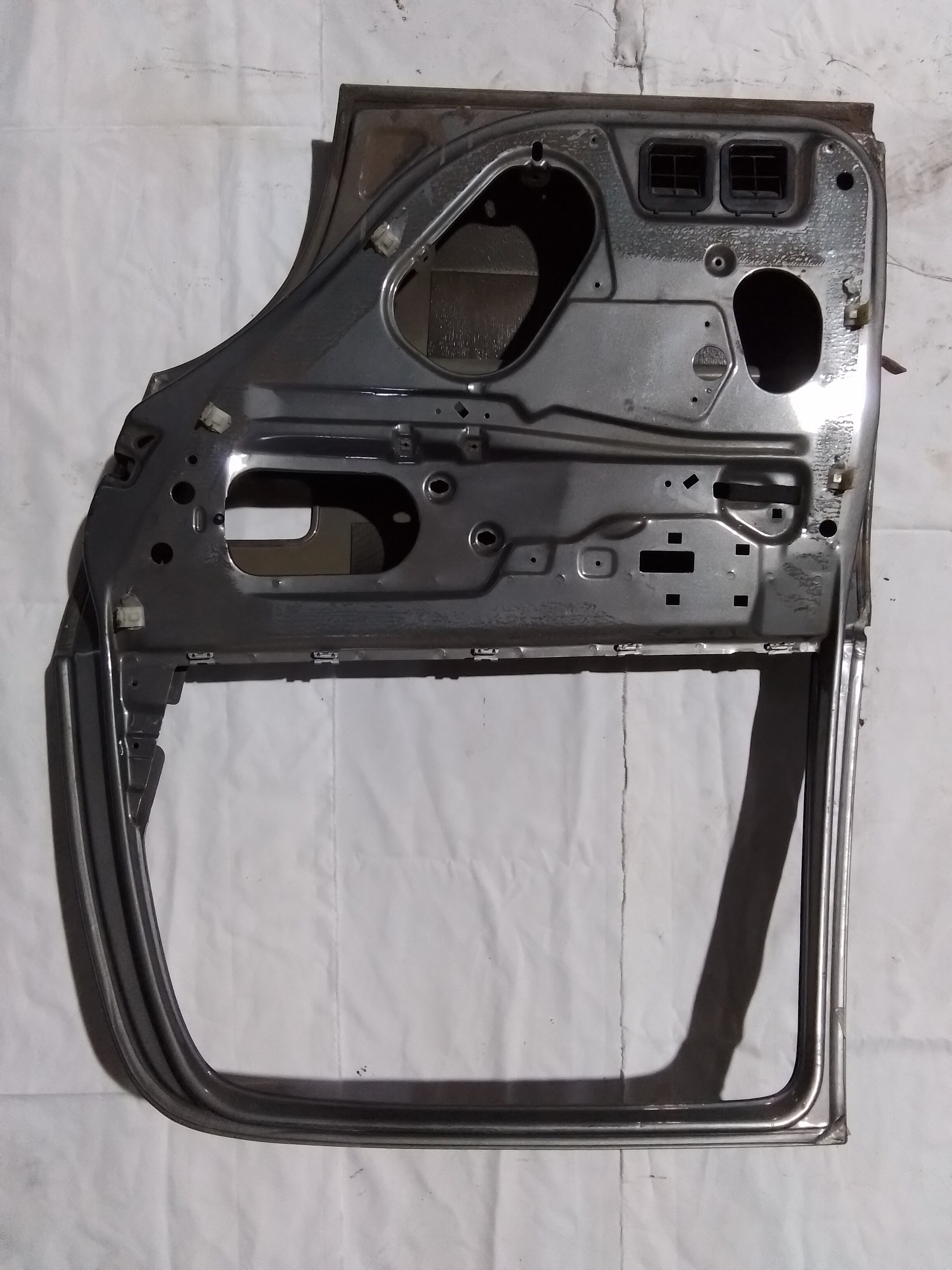 PUERTA TRASERA DERECHA Chevrolet SWING 16 2004