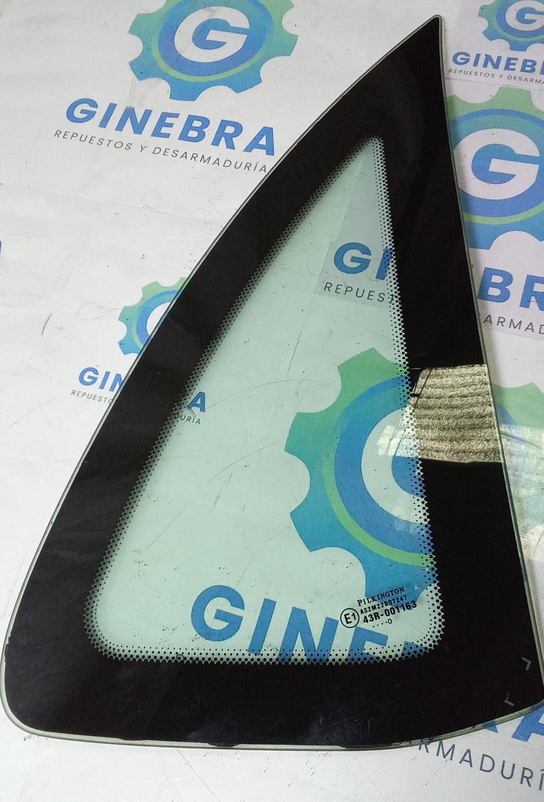 VIDRIO ALETA TRASERA DERECHA Citroen C3 2004