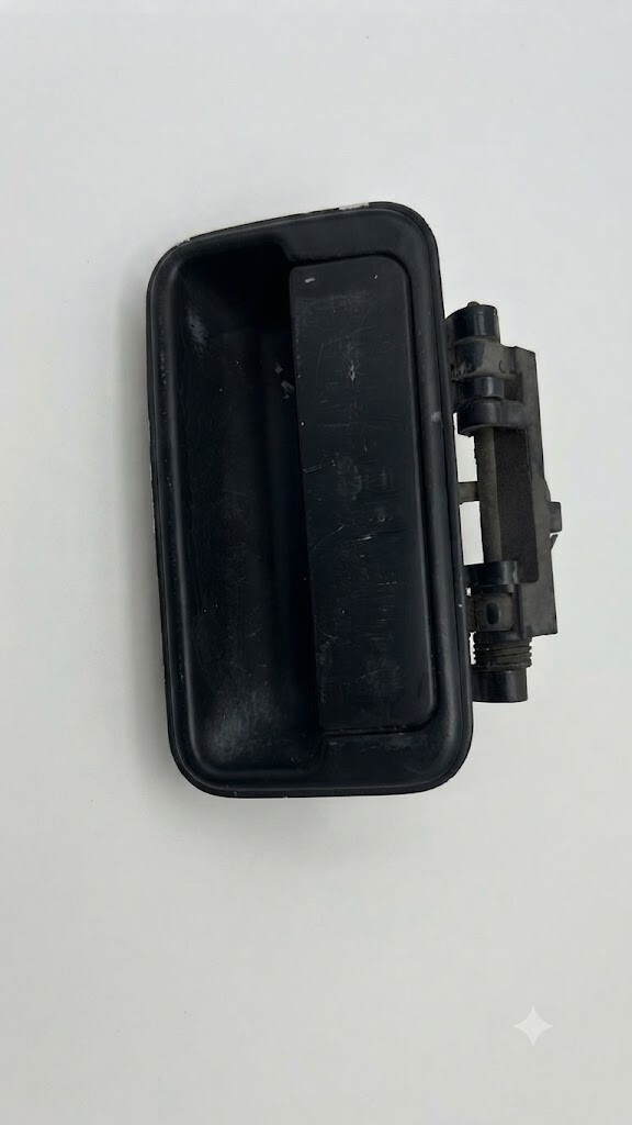 Manilla exterior trasera izquierda Suzuki Swift 1993