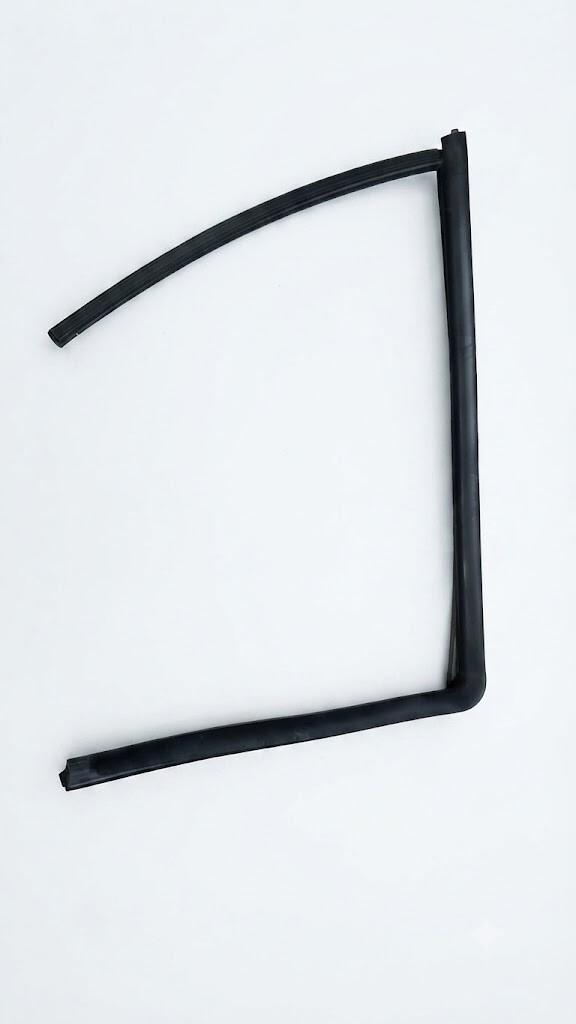 Goma vidrio puerta trasera izquierda Peugeot 406 2001