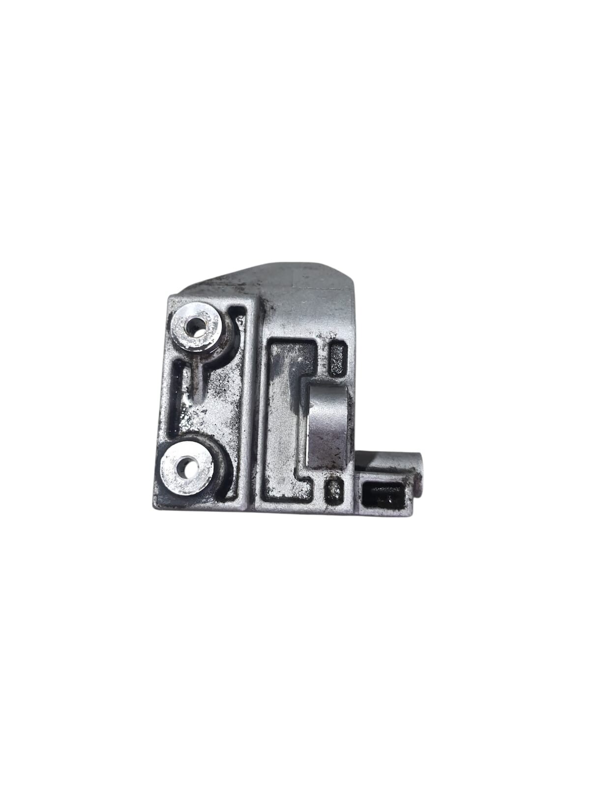 SOPORTE BOMBA DE DIRECCION Chevrolet spark GT 2011