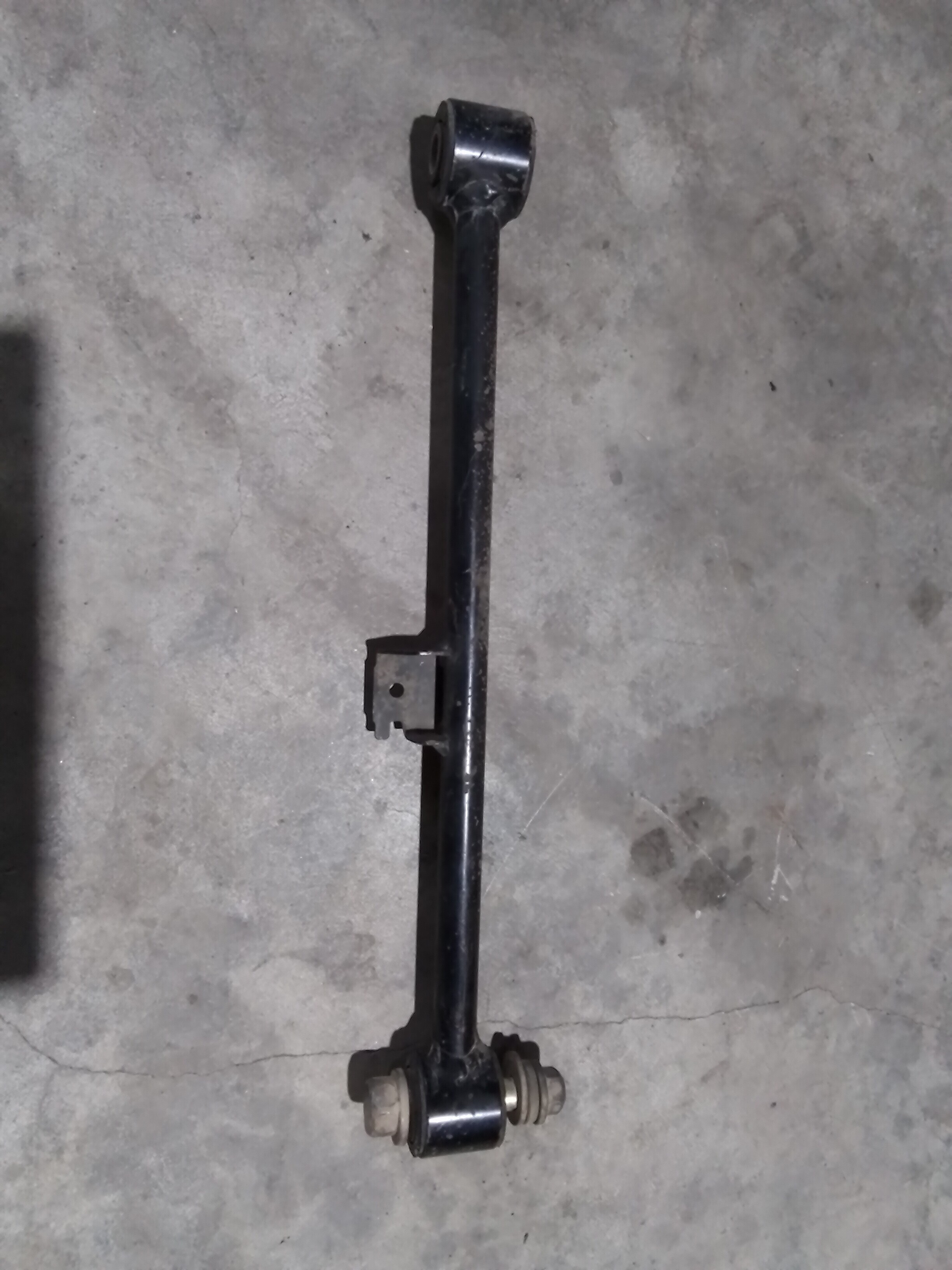 TIRANTE SUSPENCION TRASERO DERECHO Subaru Impreza 2006