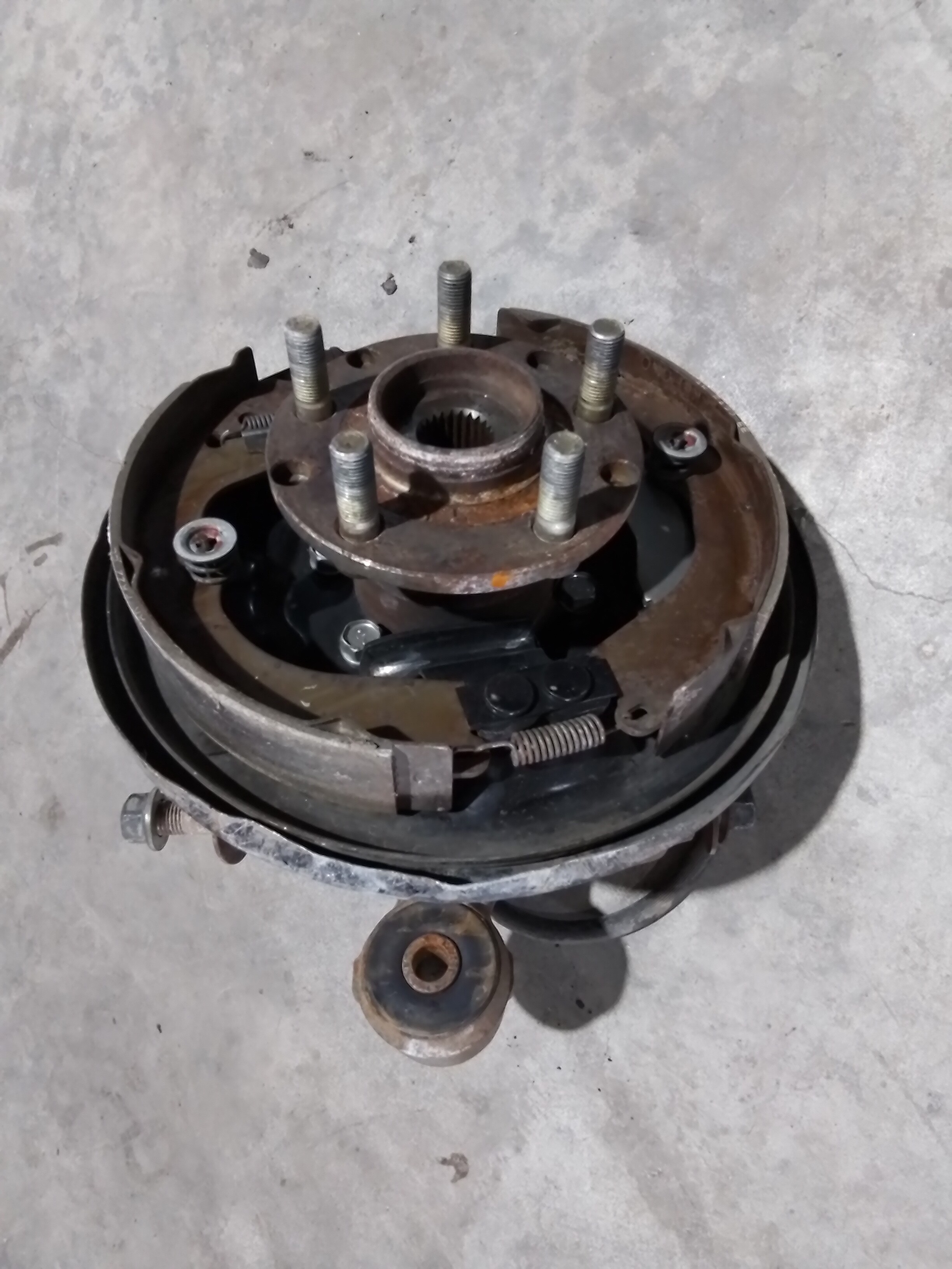 TAMBOR FRENO MUÑON IZQUIERDA Subaru Impreza 2006