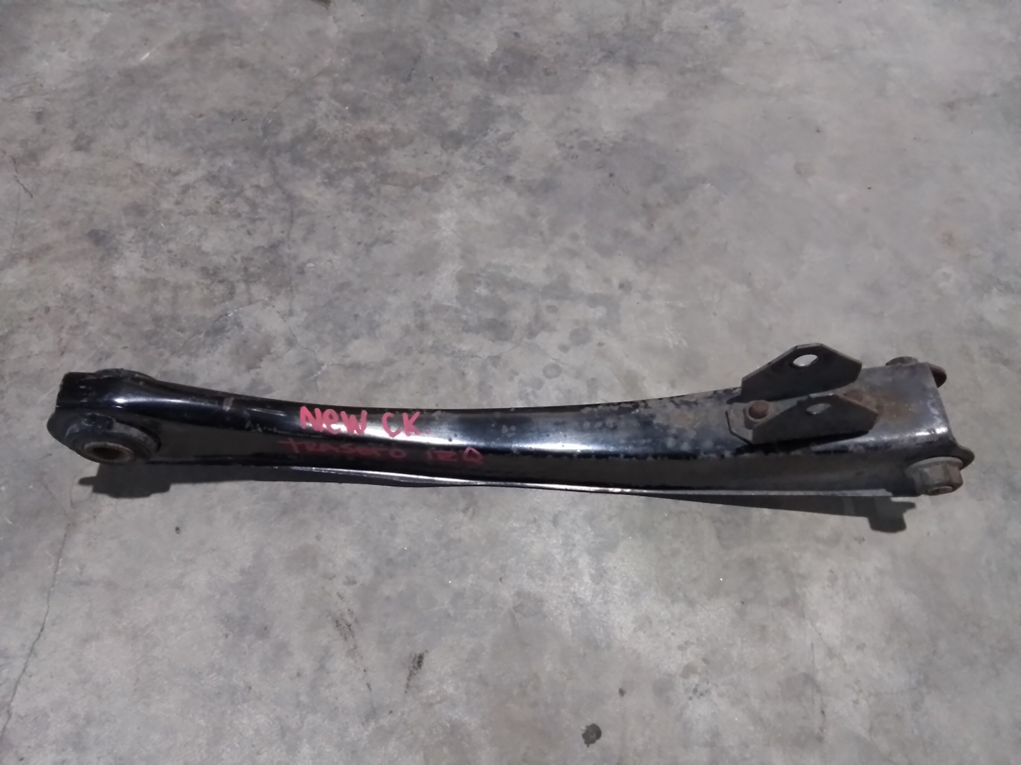 TIRANTE SUSPENCION TRASERO IZQ GEELY NEW CK 2012