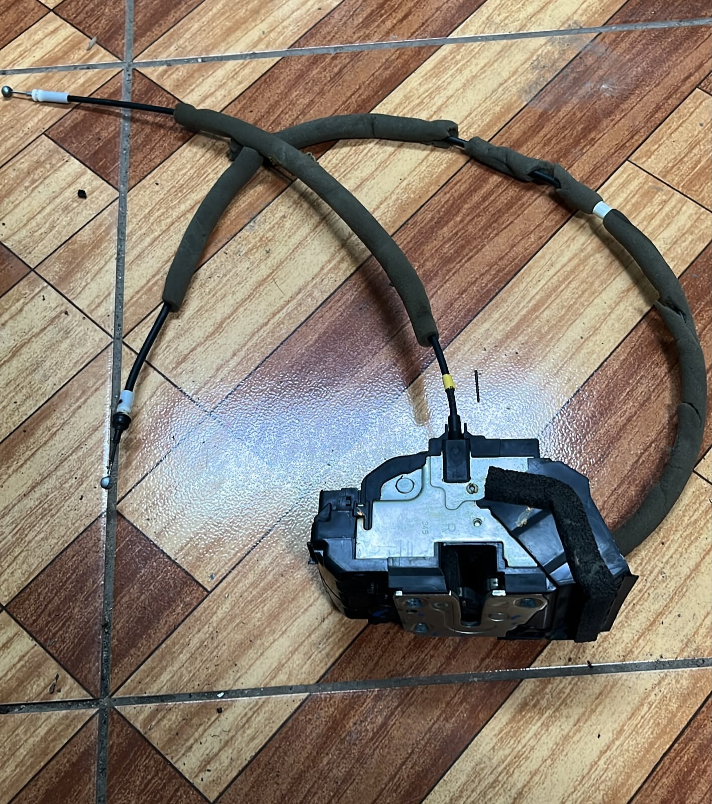 Chapa puerta delantera derecha Nissan Qashqai 2019