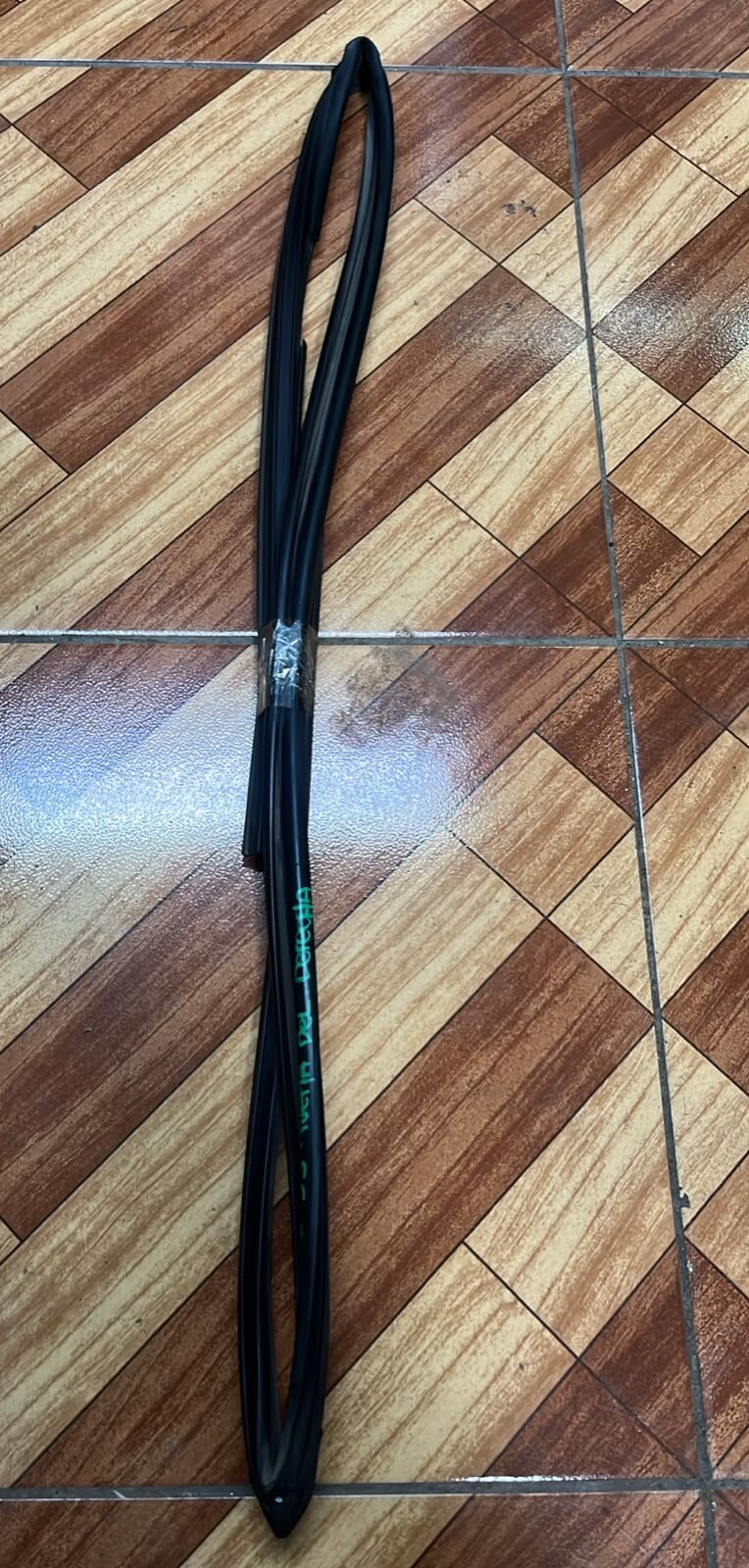 Goma de vidrio puerta delantera derecha Changan CS35 2015