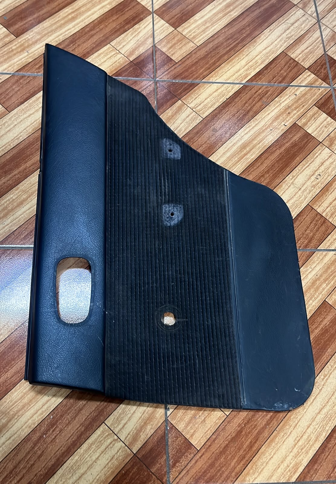 Tapiz puerta trasera derecha Suzuki Swift 1993