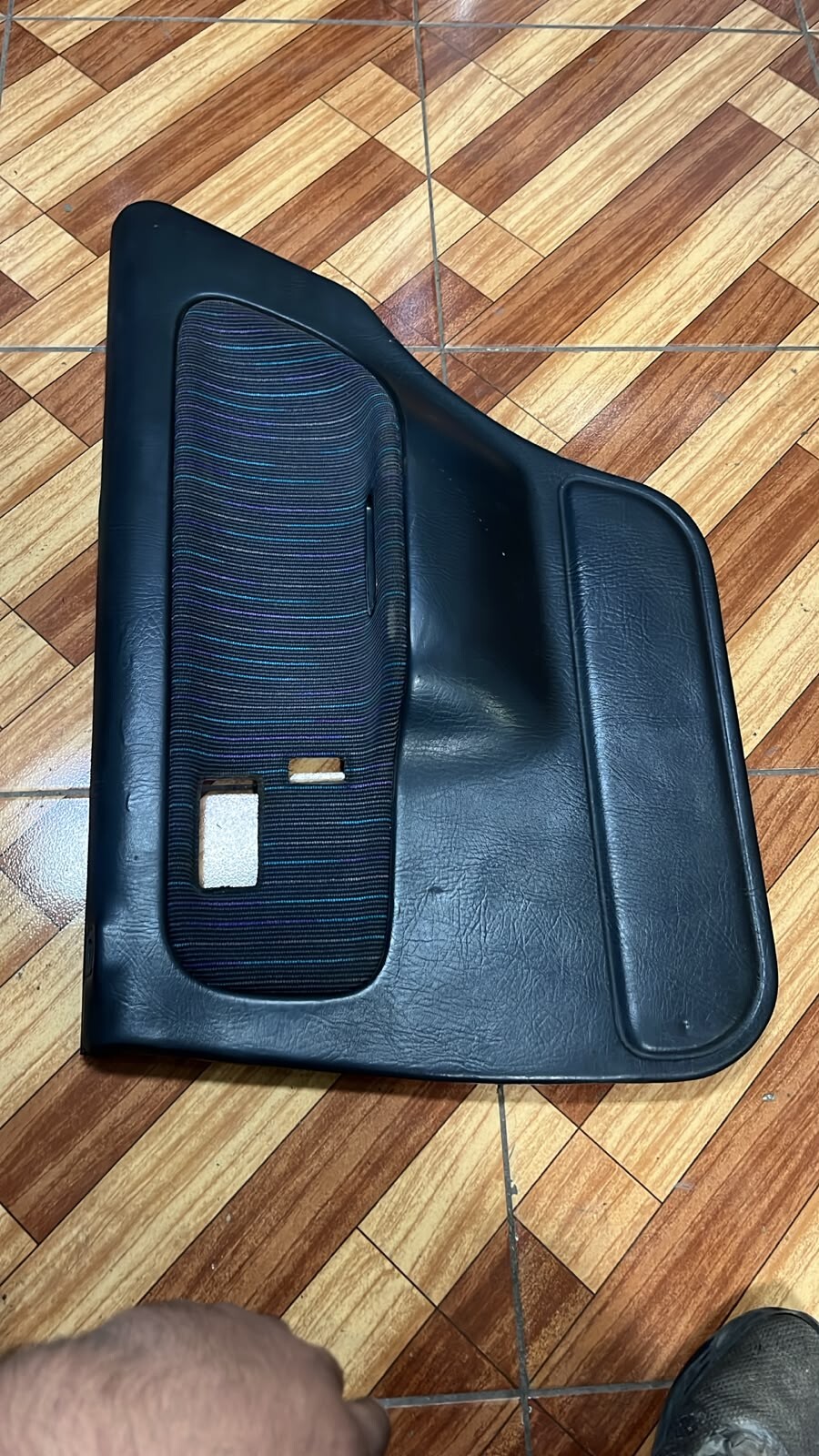 Tapiz puerta trasera izquierda Chevrolet spark GT 2011