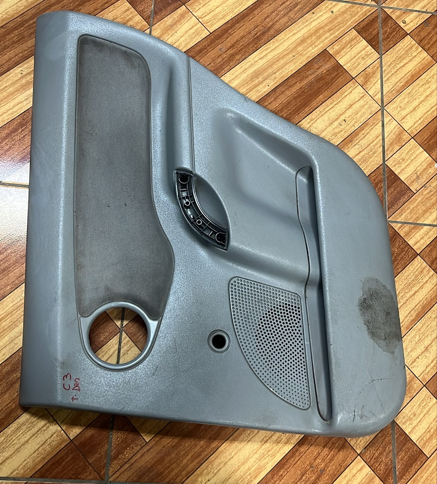 Tapiz trasero derecho Citroen C3 2004