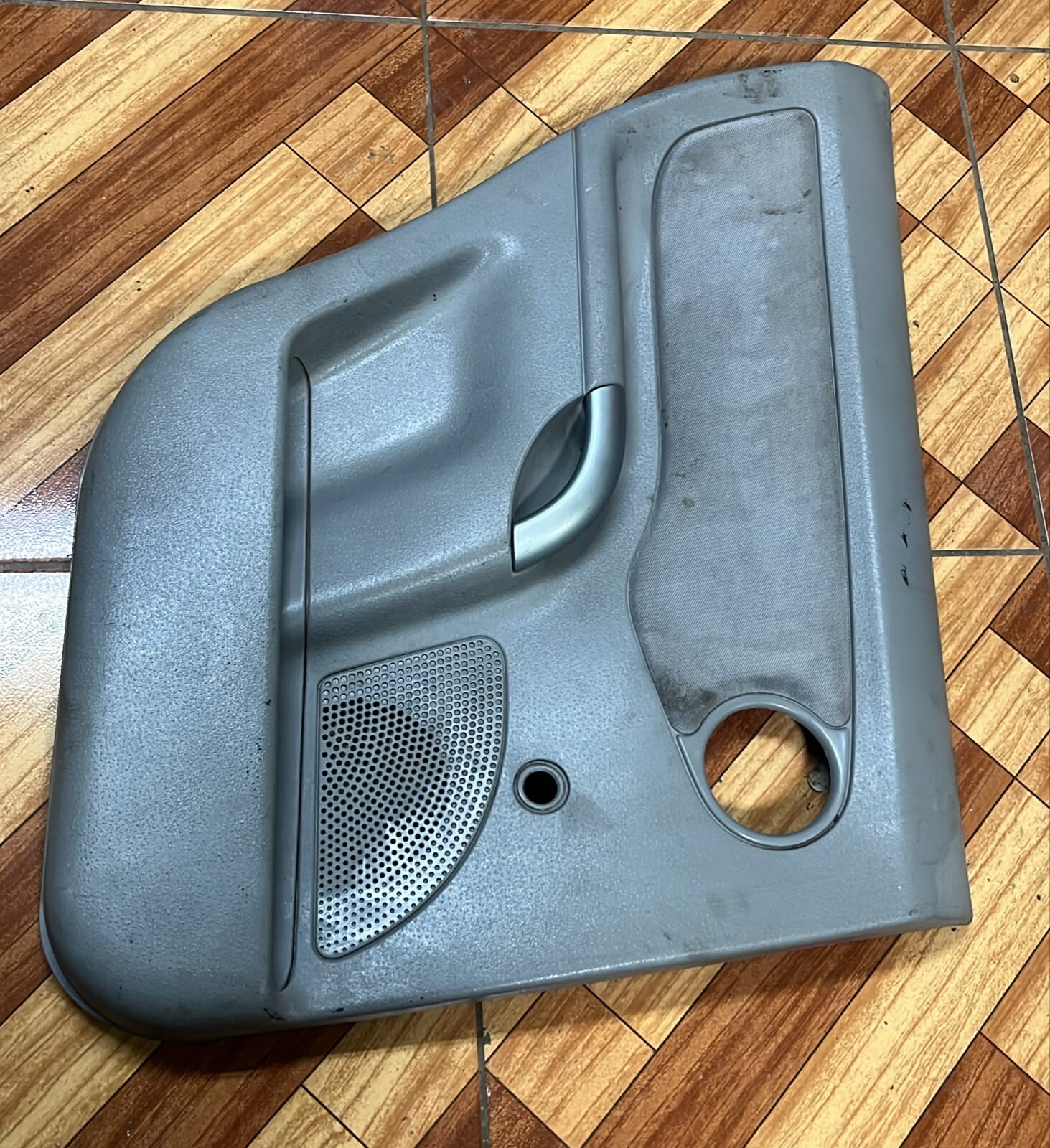 Tapiz trasero izquierdo Citroen C3 2004