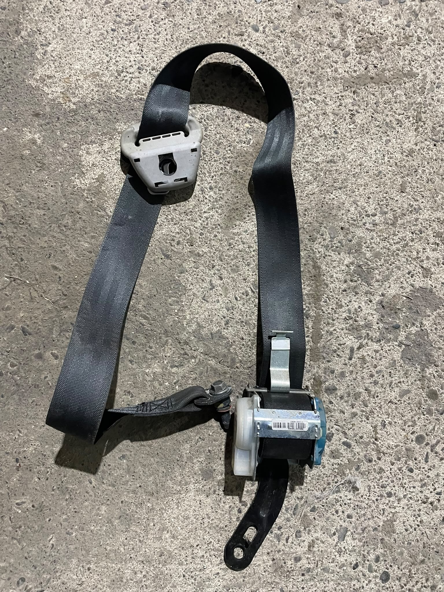 CINTURON DELANTERO DERECHO Kia MORNING EX11 2011