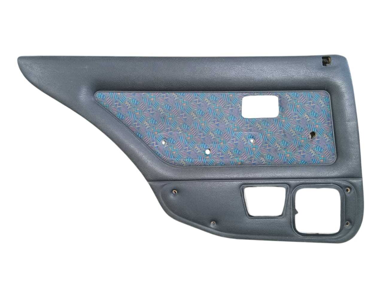 TAPIZ PUERTA TRASERO IZQUIERDO Peugeot 106 1997