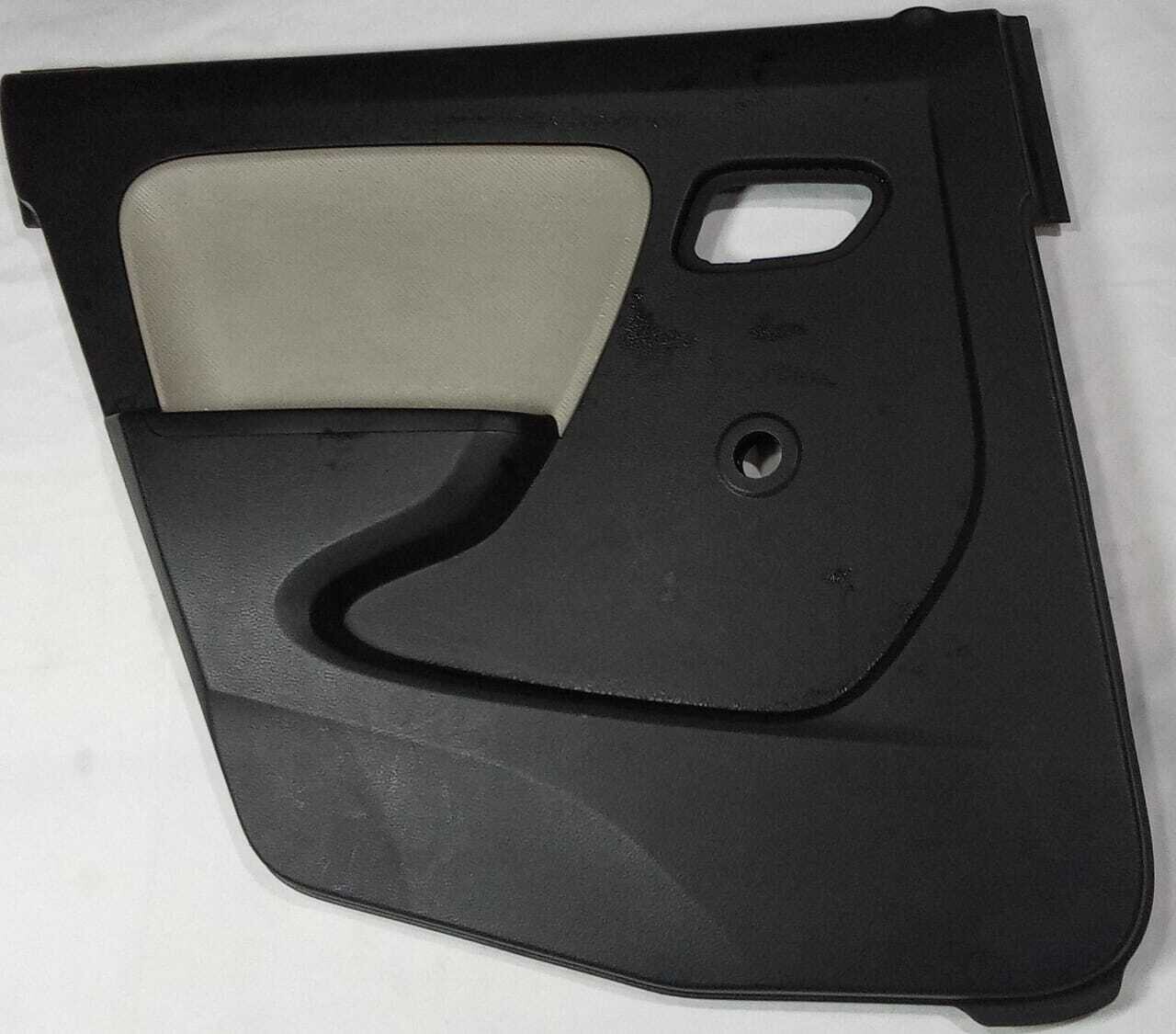 TAPIZ PUERTA TRASERA IZQUERDA Suzuki Alto 2020